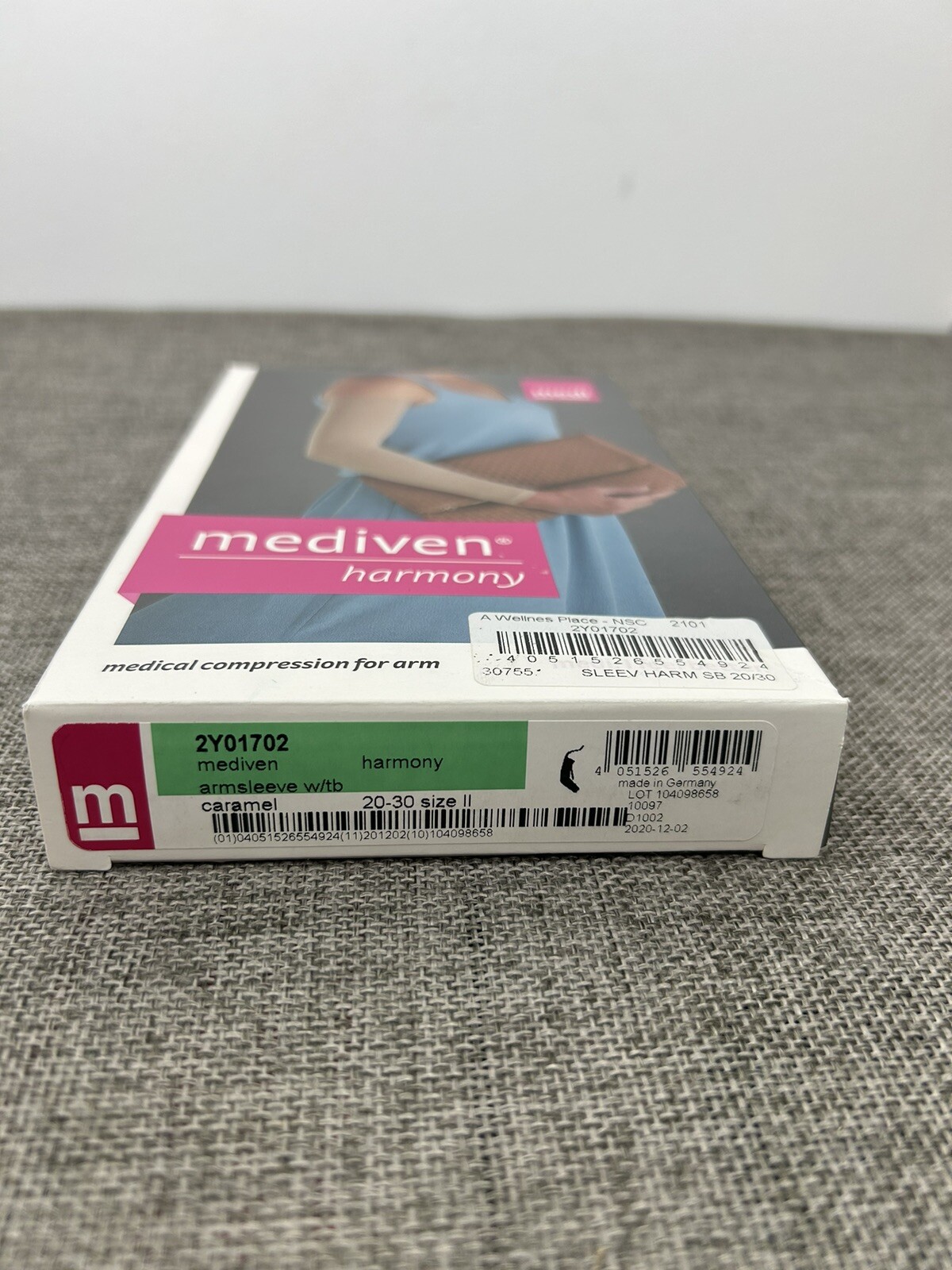 Medi Mediven Harmony Compression Arm Sleeve 2Y01702, 20-30 mmHg Size II Caramel