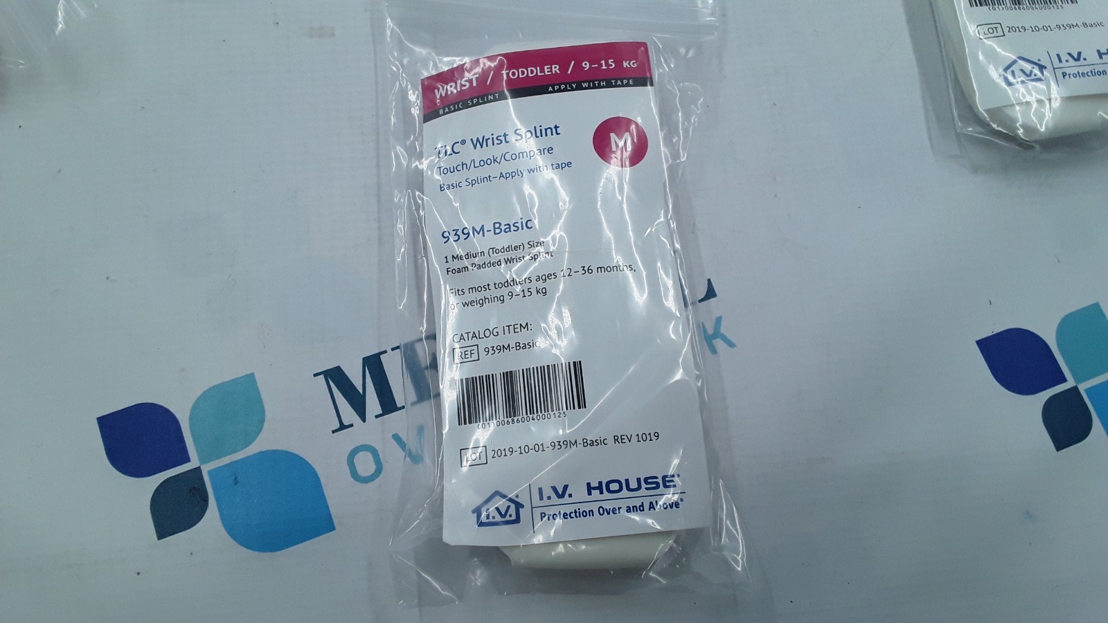 I.V. House TLC Wrist Splint M Toddler 9-15kg REF 939M-Basic Lot of 20