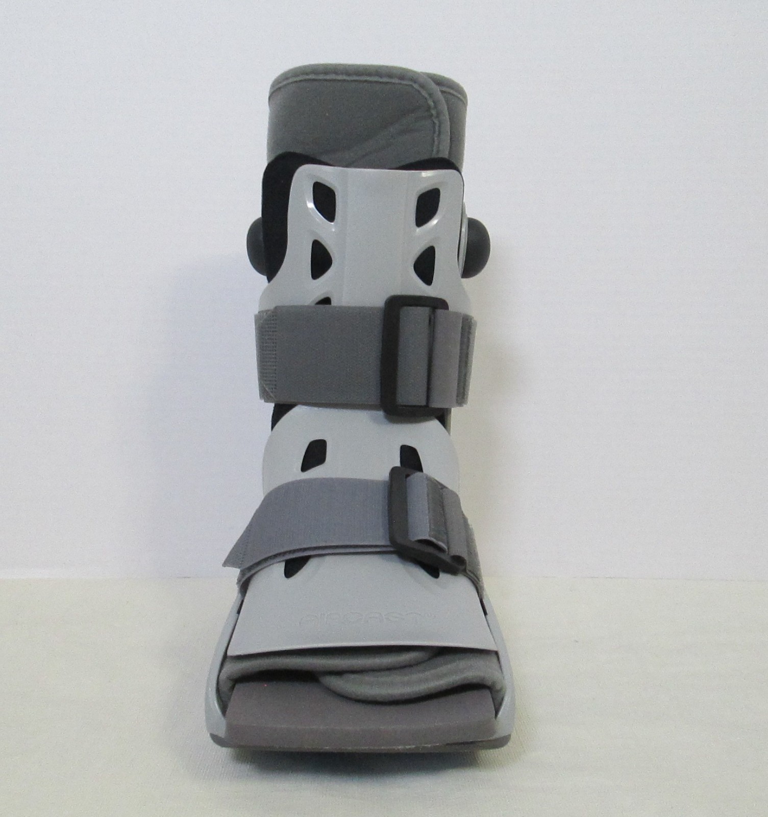 Aircast Airselect Walker Brace and Walking Boot Short Model Gray – Small