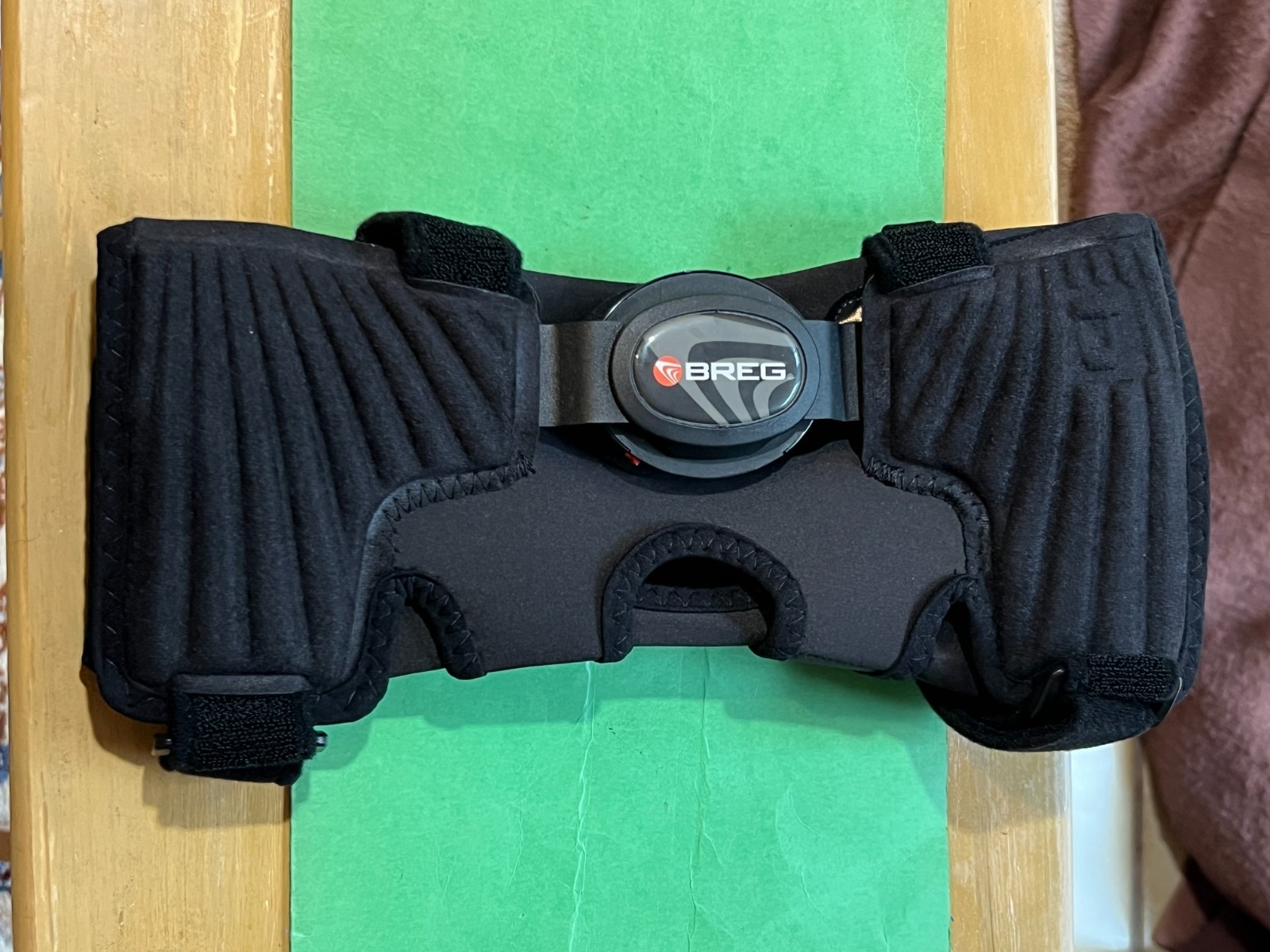 Breg OA Impulse Push Medial Osteoarthritis Knee Brace Small Right Knee rk519203