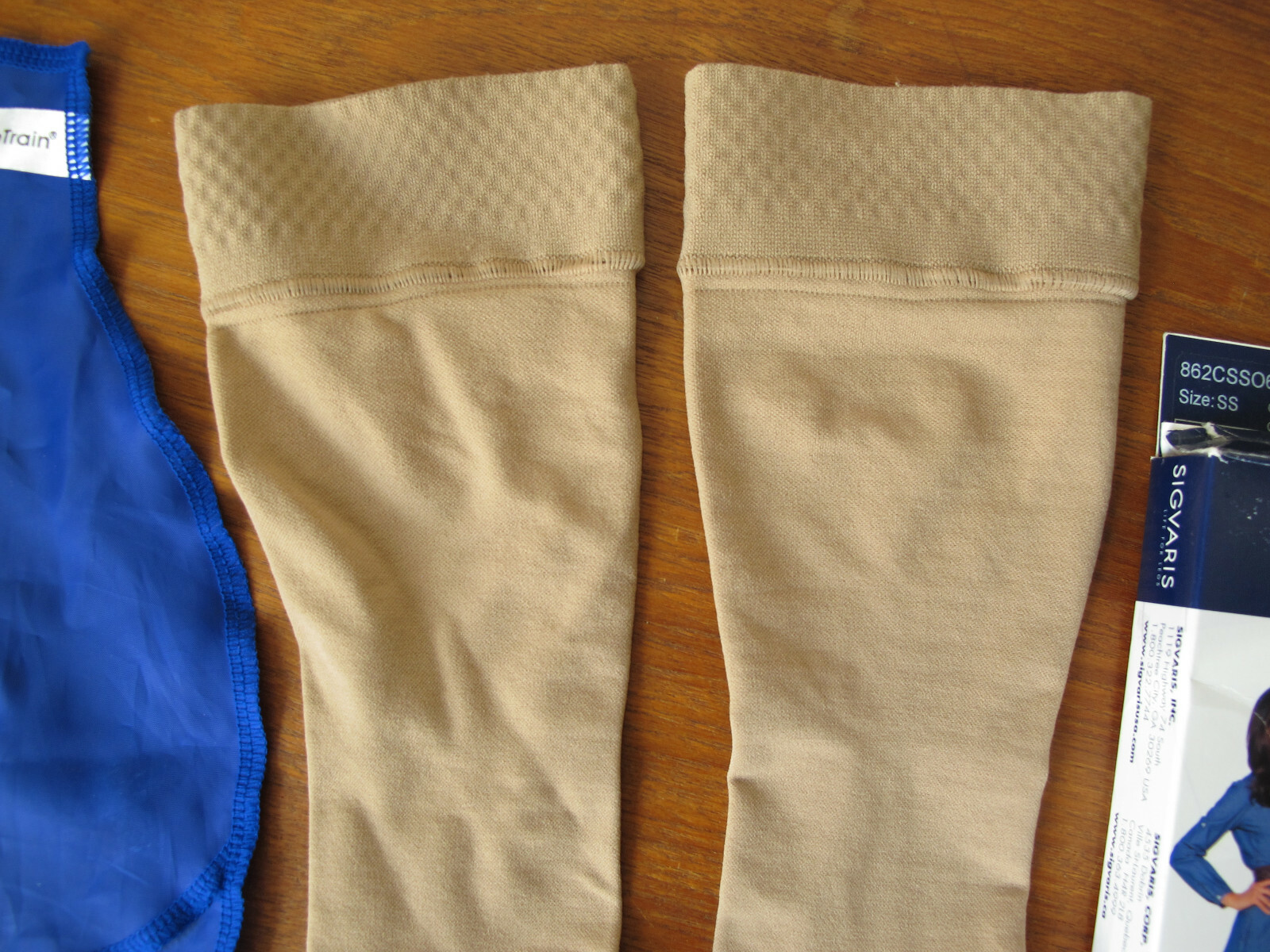 New in Box Sigvaris Life For Legs Medical Compression Socks (Open Toe) Knee Hi S
