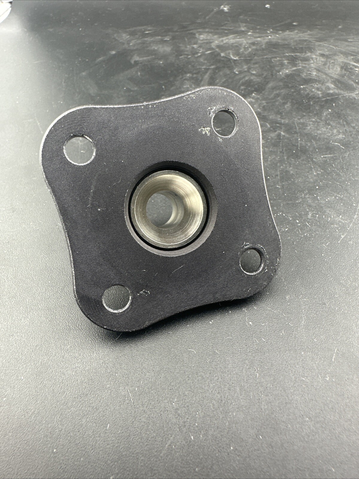 Trulife Prosthetic 4 hole pyramid prosthetic plate adapter component