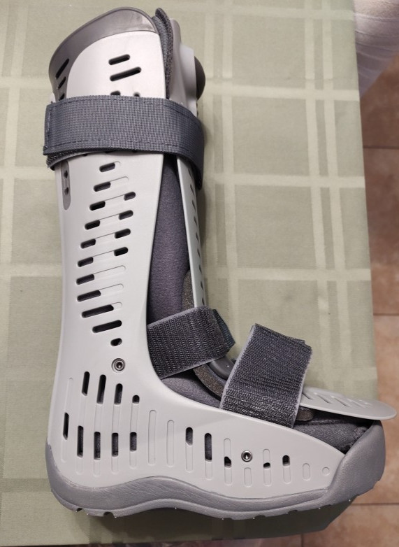 New open original pack Ossur Rebound Air Walker High Top Medical Boot Size XS