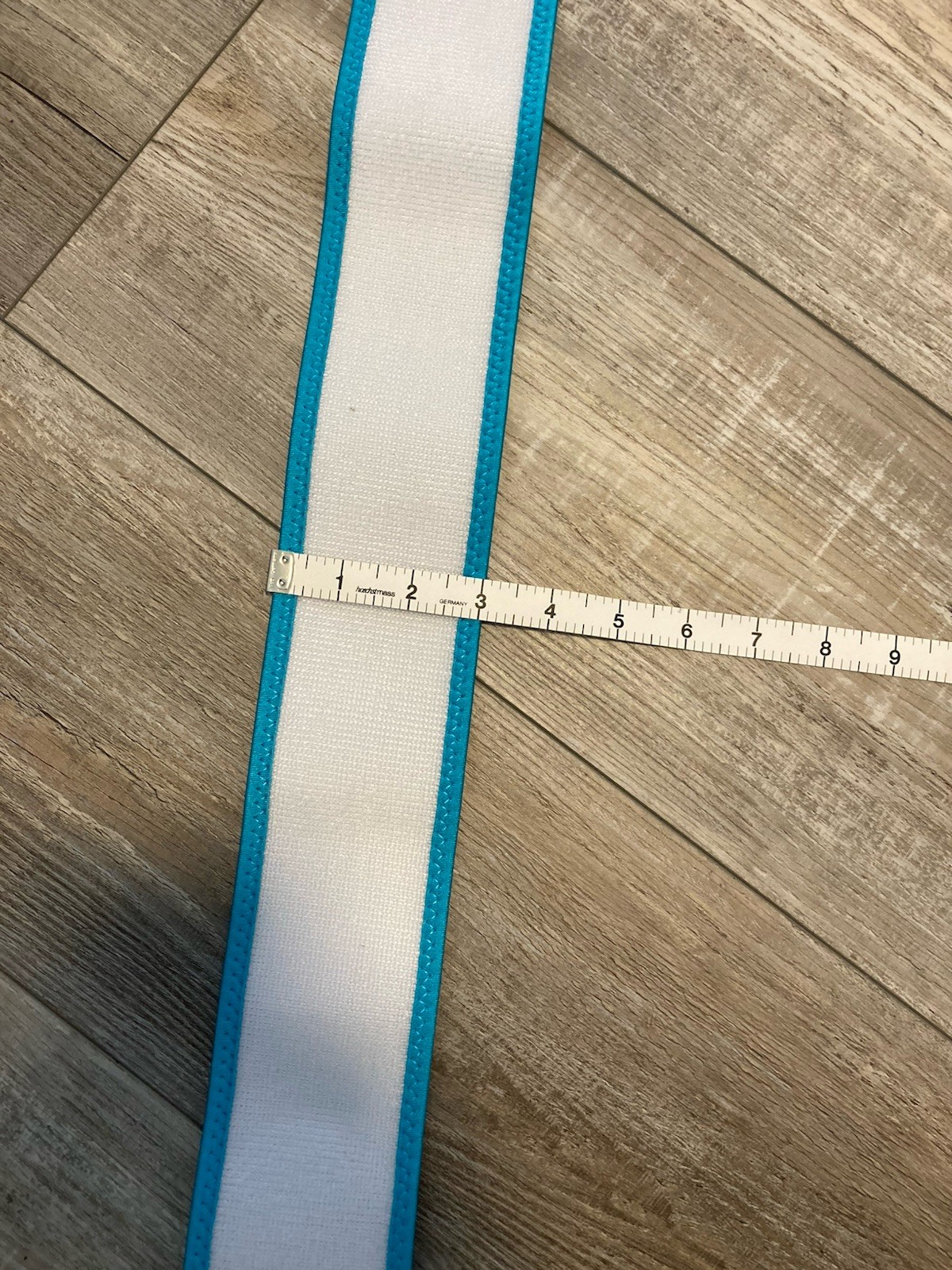 White Hook and Loop Strap Belt Medical Supplies Adjustable Nylon Strap