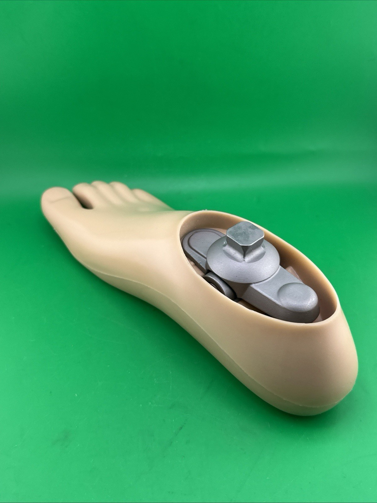 single axis prosthetic foot, left & right, sizes 22-28cm, new, Prosthetic Feet