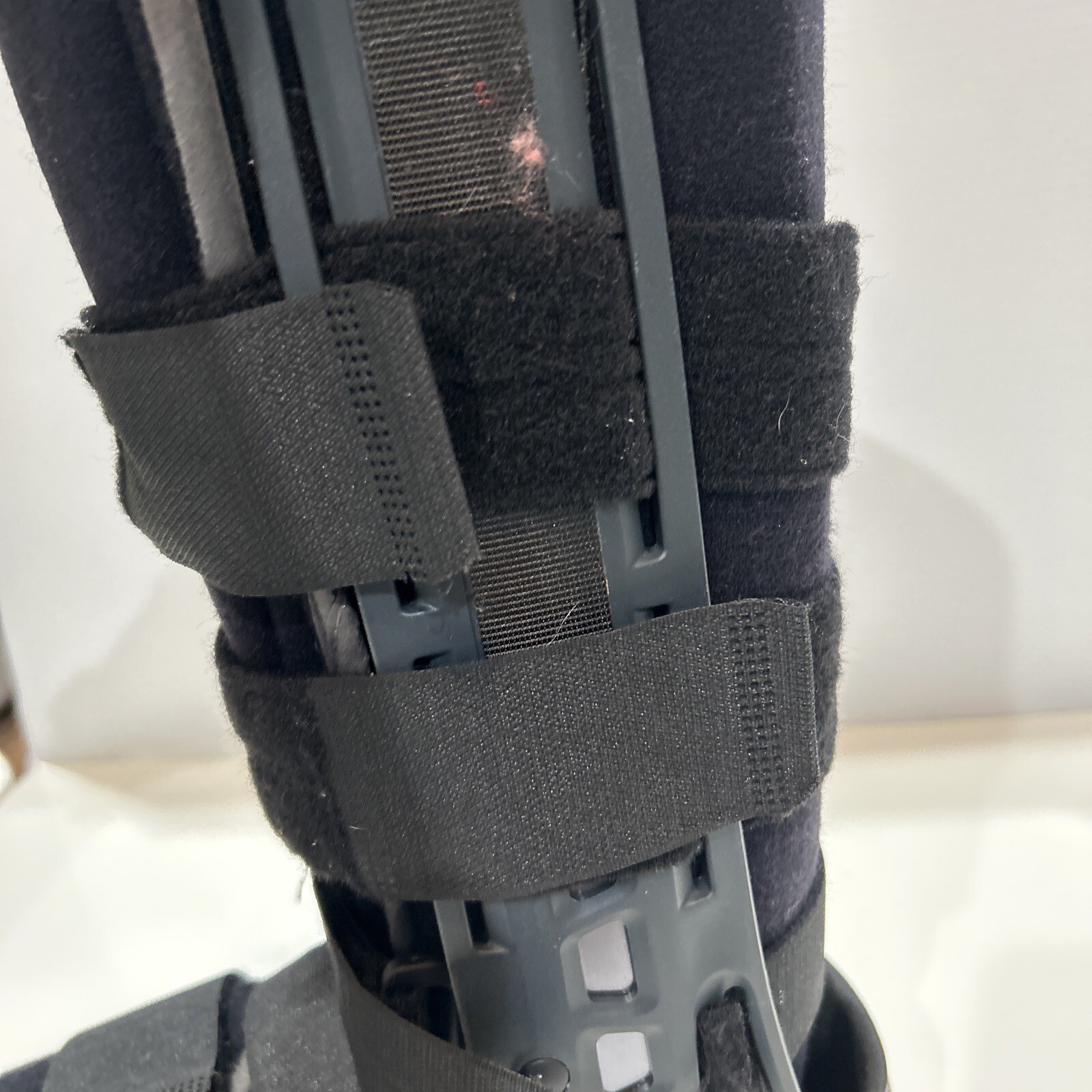 Maxtrax Orthopedic Walker Boot Black Medium Surgical Recovery Stability