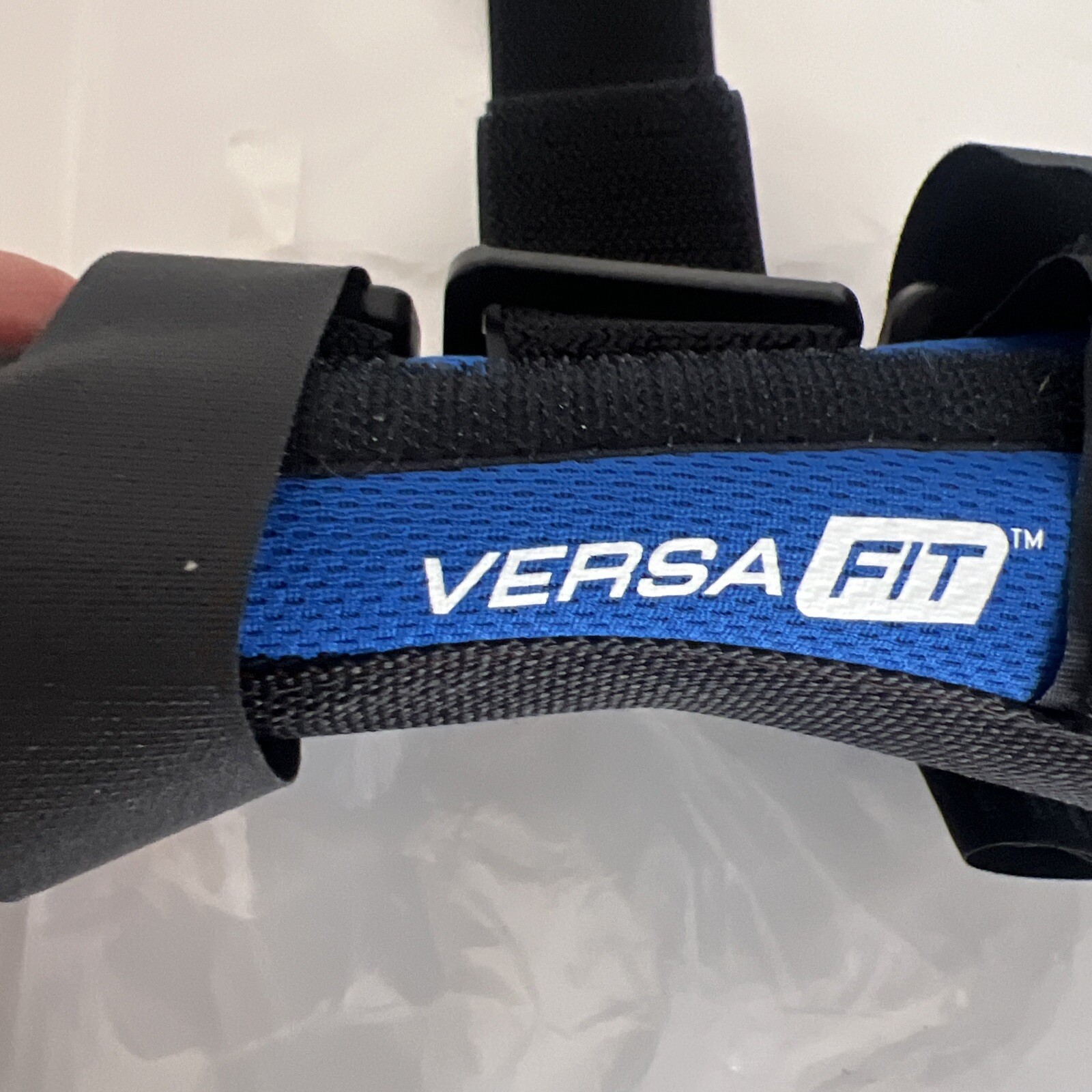 New Versa Fit Breathable 8” Wrist/Thumb SplintSpica Left X-Small Womens UU2