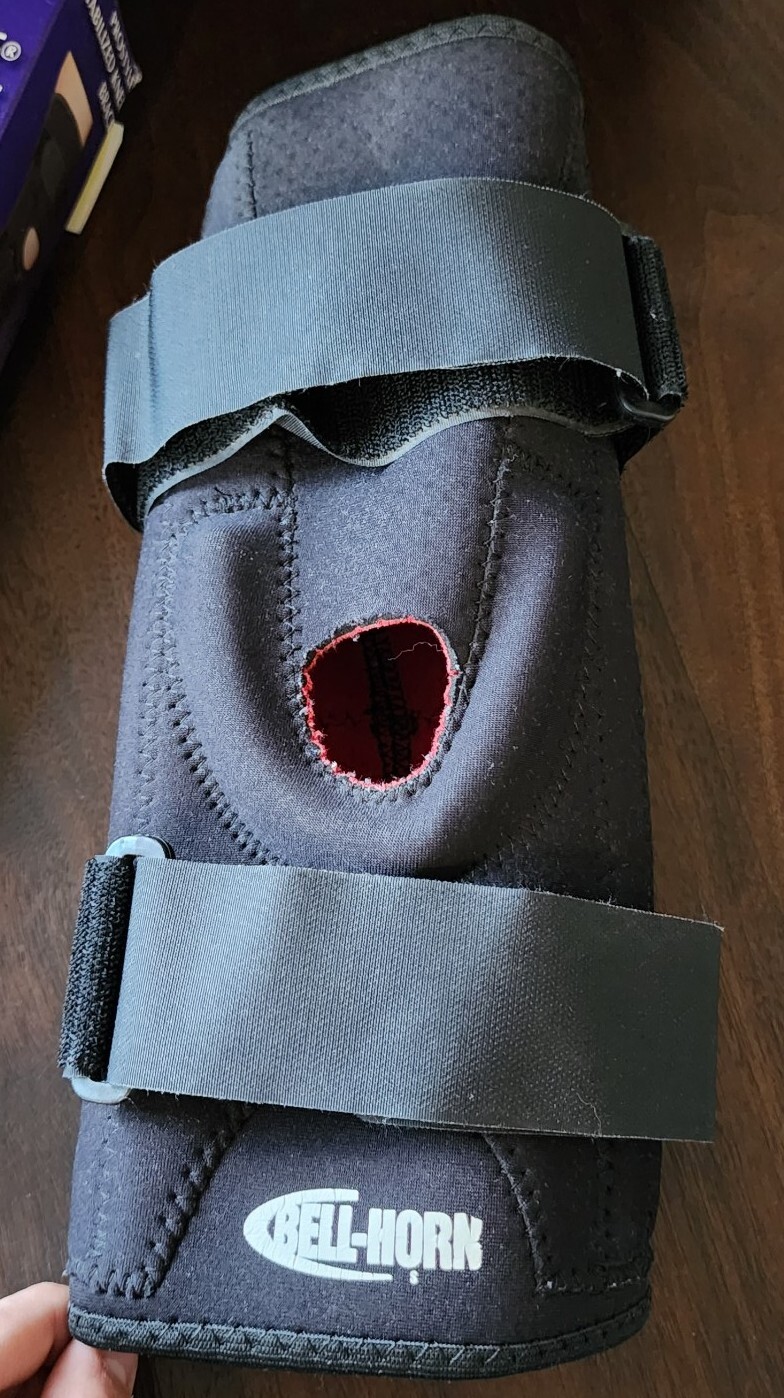 Bell-Horn Prostyle Stabilized Knee Brace Black Suze Medium