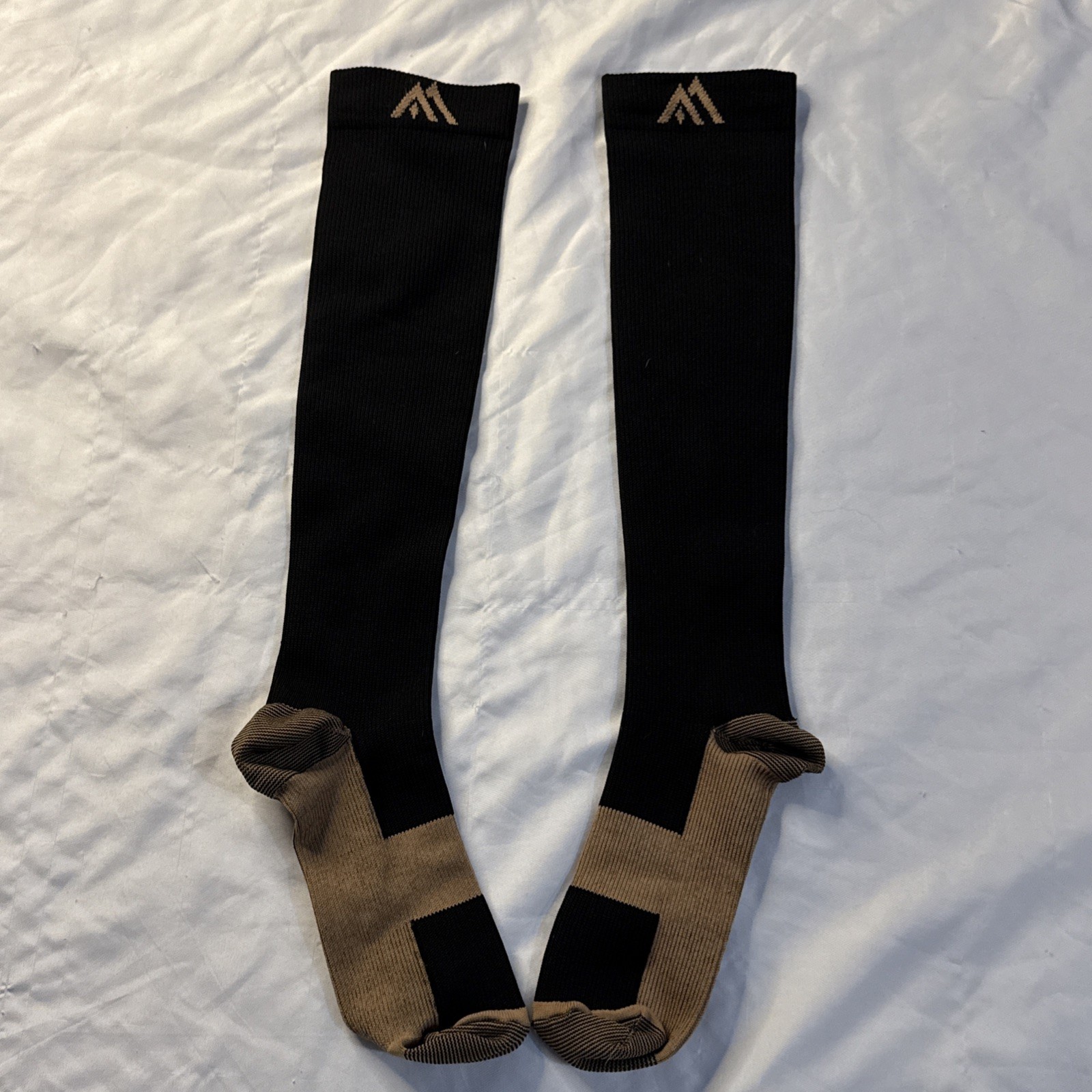 Compression Socks Women Men Knee High Travel Medical Size S/M 1 Pair