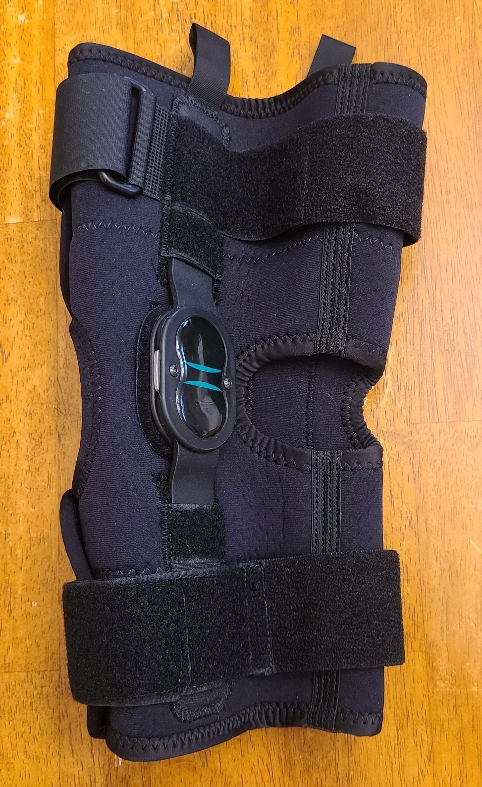 Hely & Weber Velocity Hinged Knee Brace Anterior Closure Large Short Model 5646