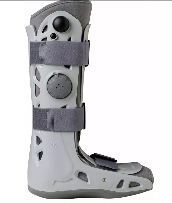 NEW Aircast Walking Boot Brace Short Soft Strike 2 Built in Pumps Gray Size XS