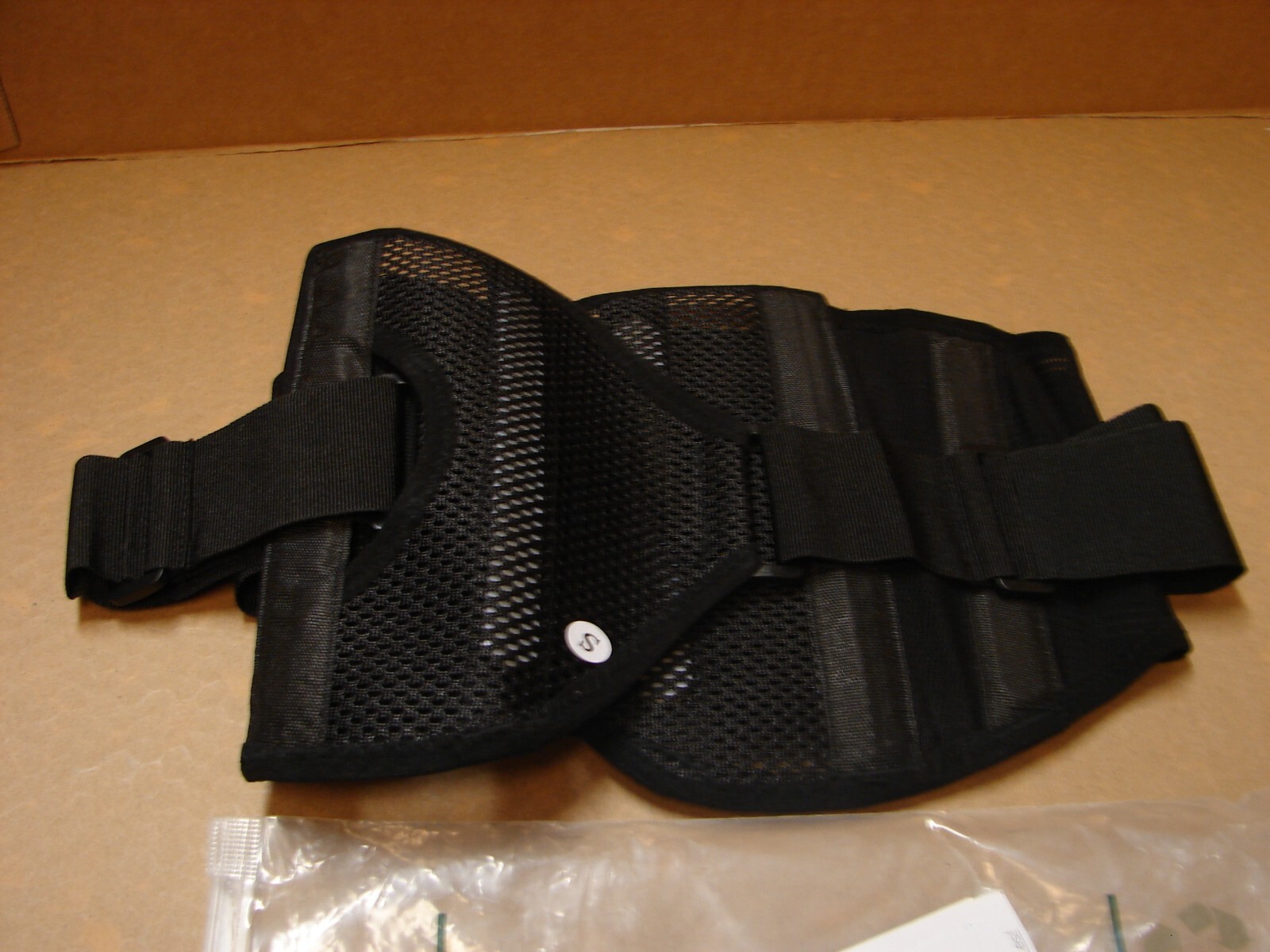 NEOTech Care Light Black Back Brace Men – SMALL – New in Package
