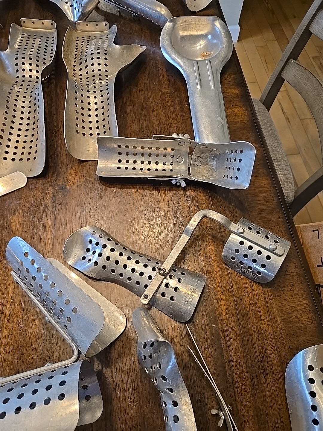 HUGE LOT OF Vintage De Puy Arm.leg Braces Adults Amd Kids Sizes Very Rare