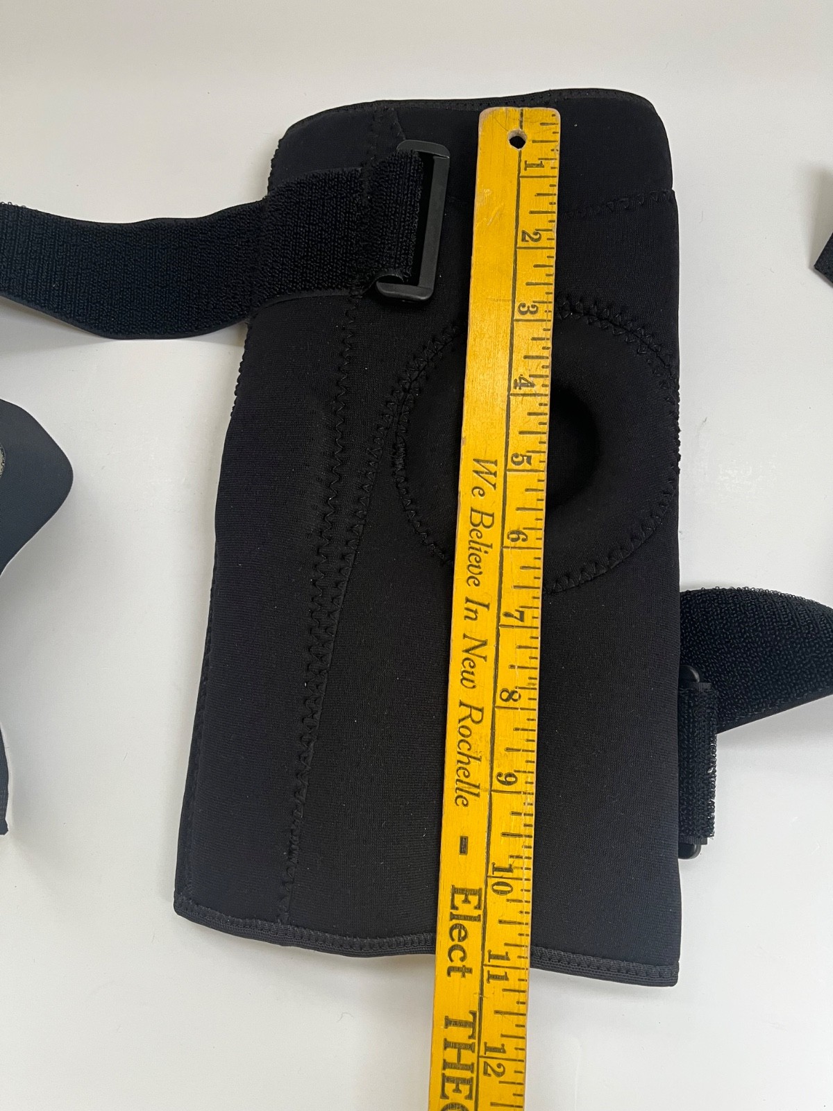 Advantage Comfort Fit Orthopedic Knee Brace, FDA Cleared, Medium, 2 Stabilizers