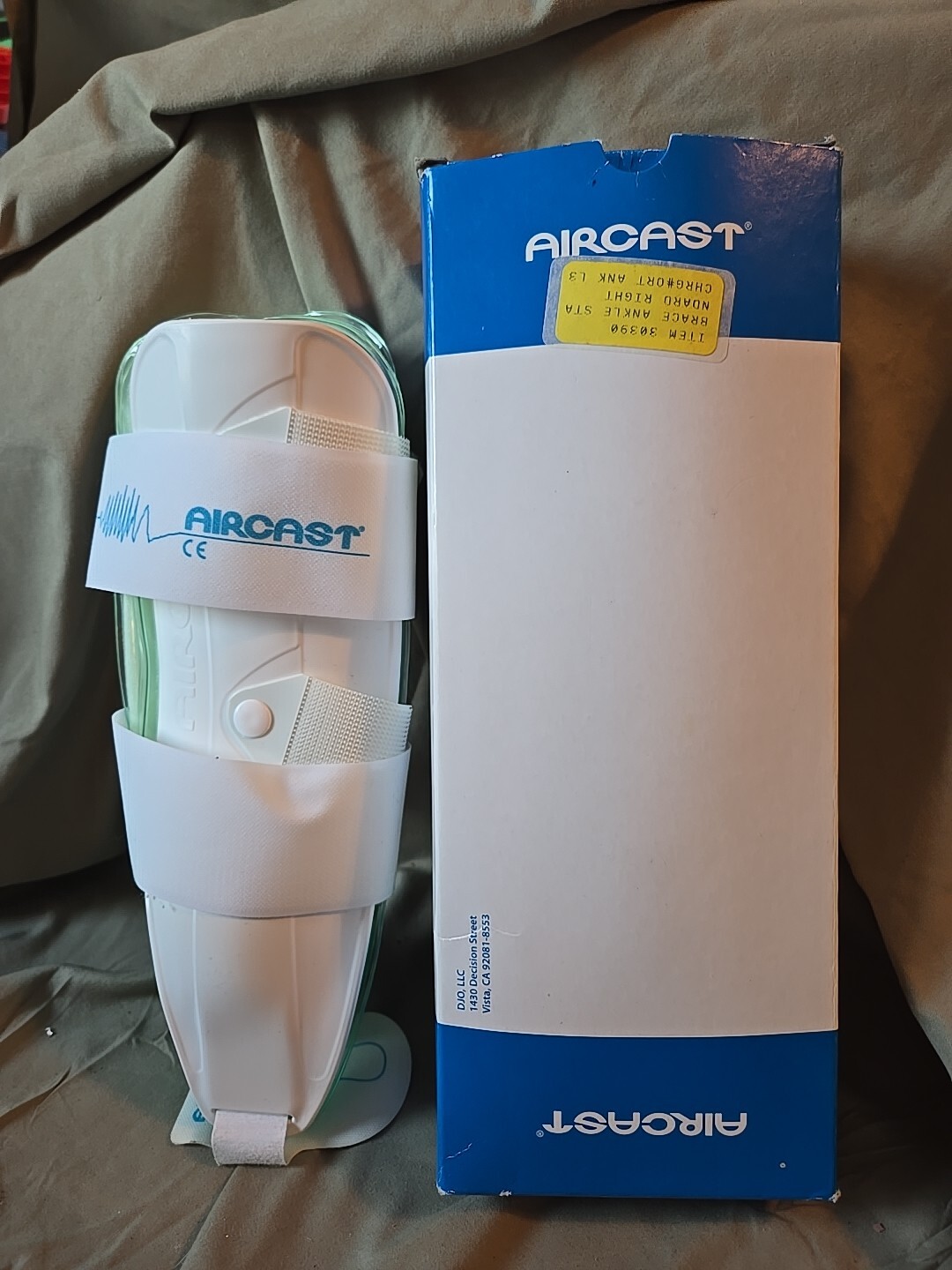 AIRCAST 02AR, AIRSPORT Ankle Brace, Large, Right, 1 Each