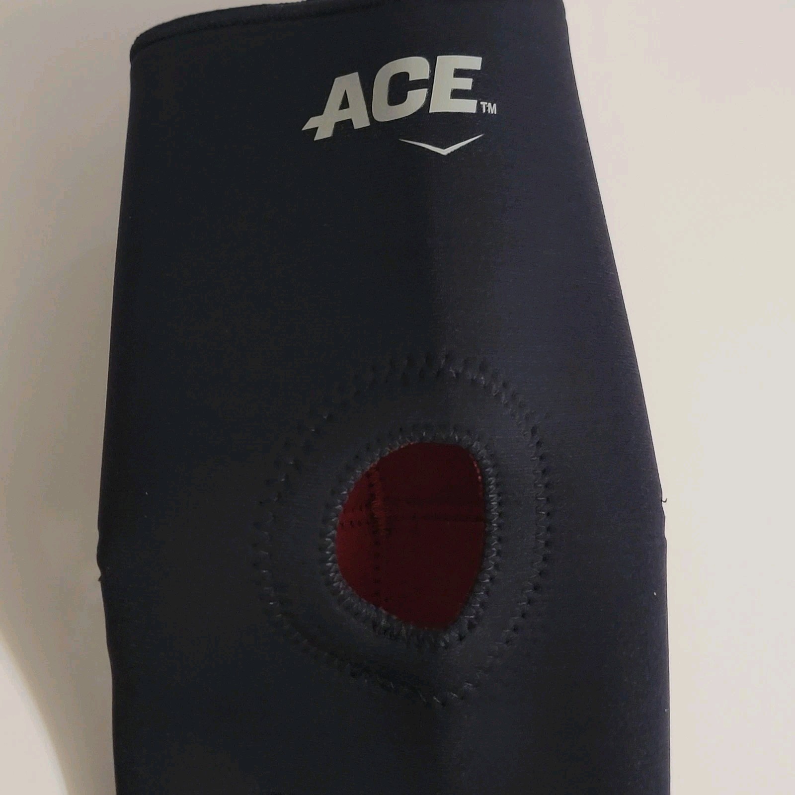 ACE Compression OPEN Knee Support ~ Mild Support, All Sports, Size XL