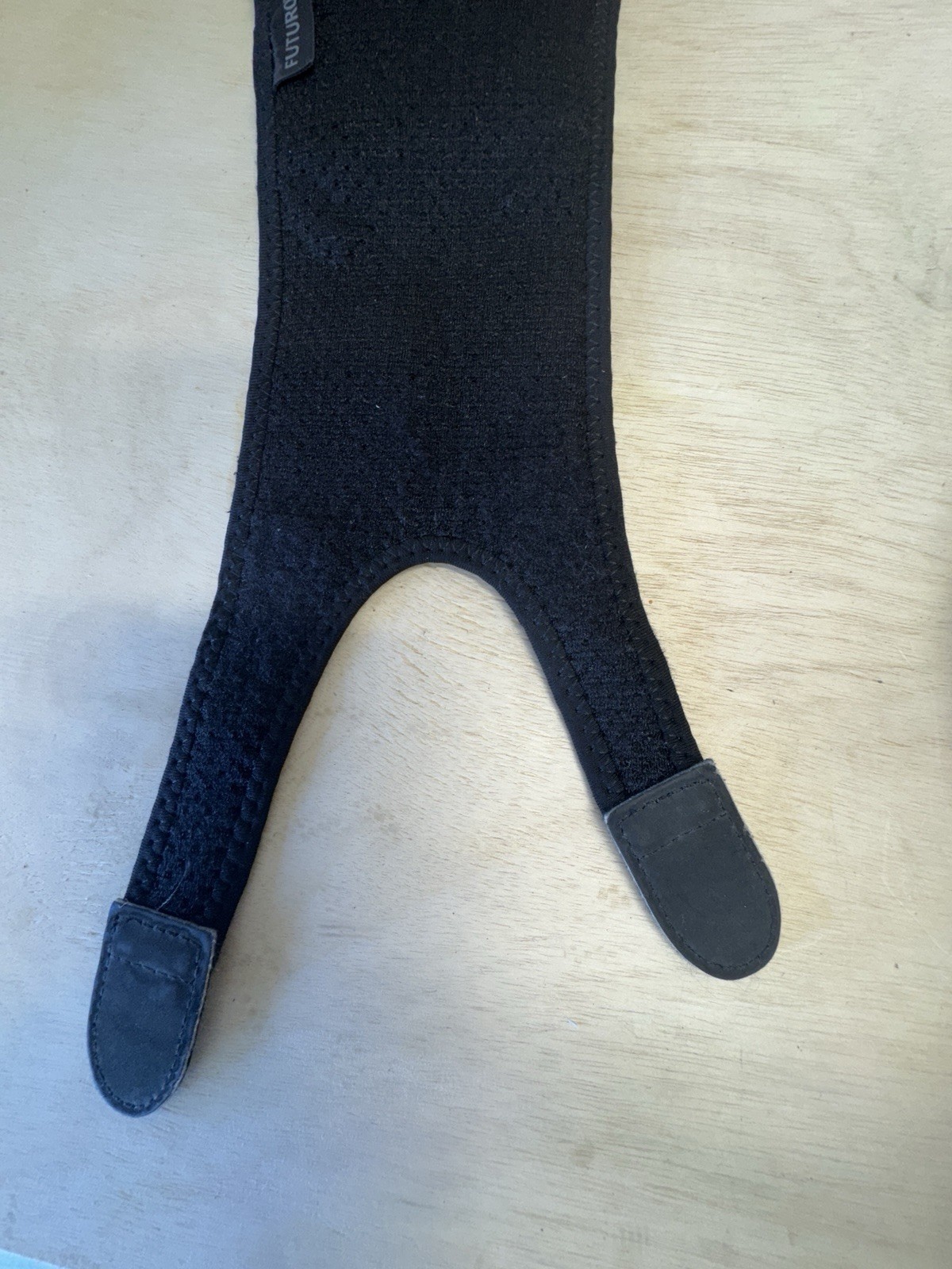 3M FUTURO Dual Strap Moderate Knee Support Adjustable