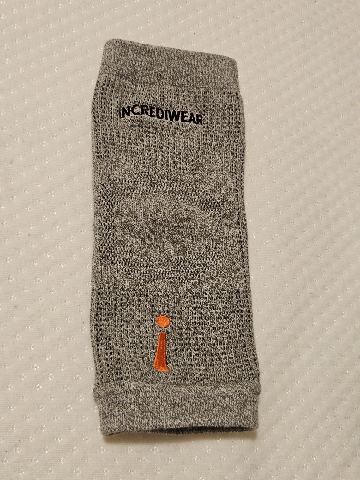 Incrediwear Elbow Brace Support – Small – Elbow Sleeve Grey NEW