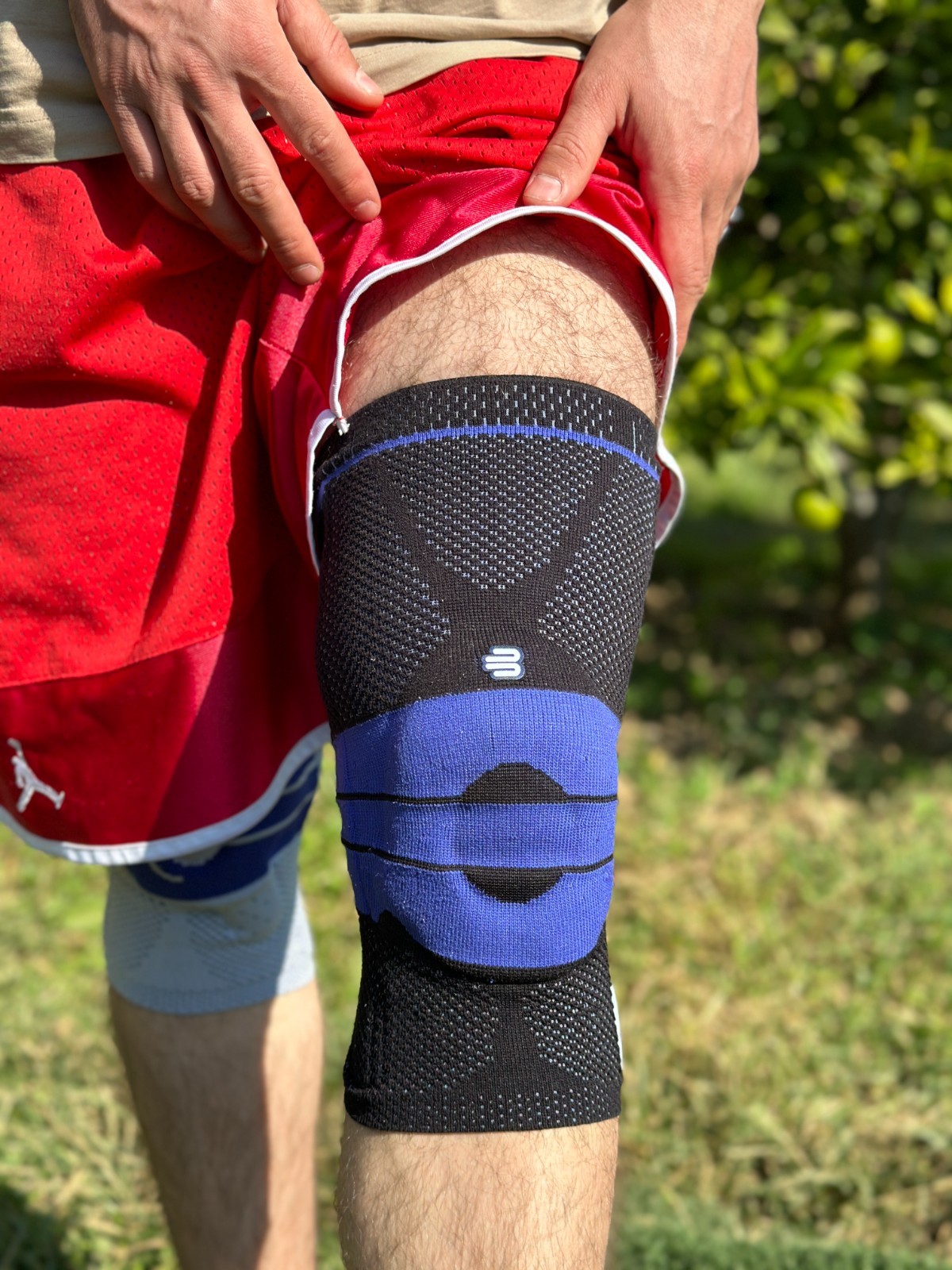 Bauerfeind GenuTrain Size 4 Knee Joint Brace Patella Support ACL MCL Meniscus