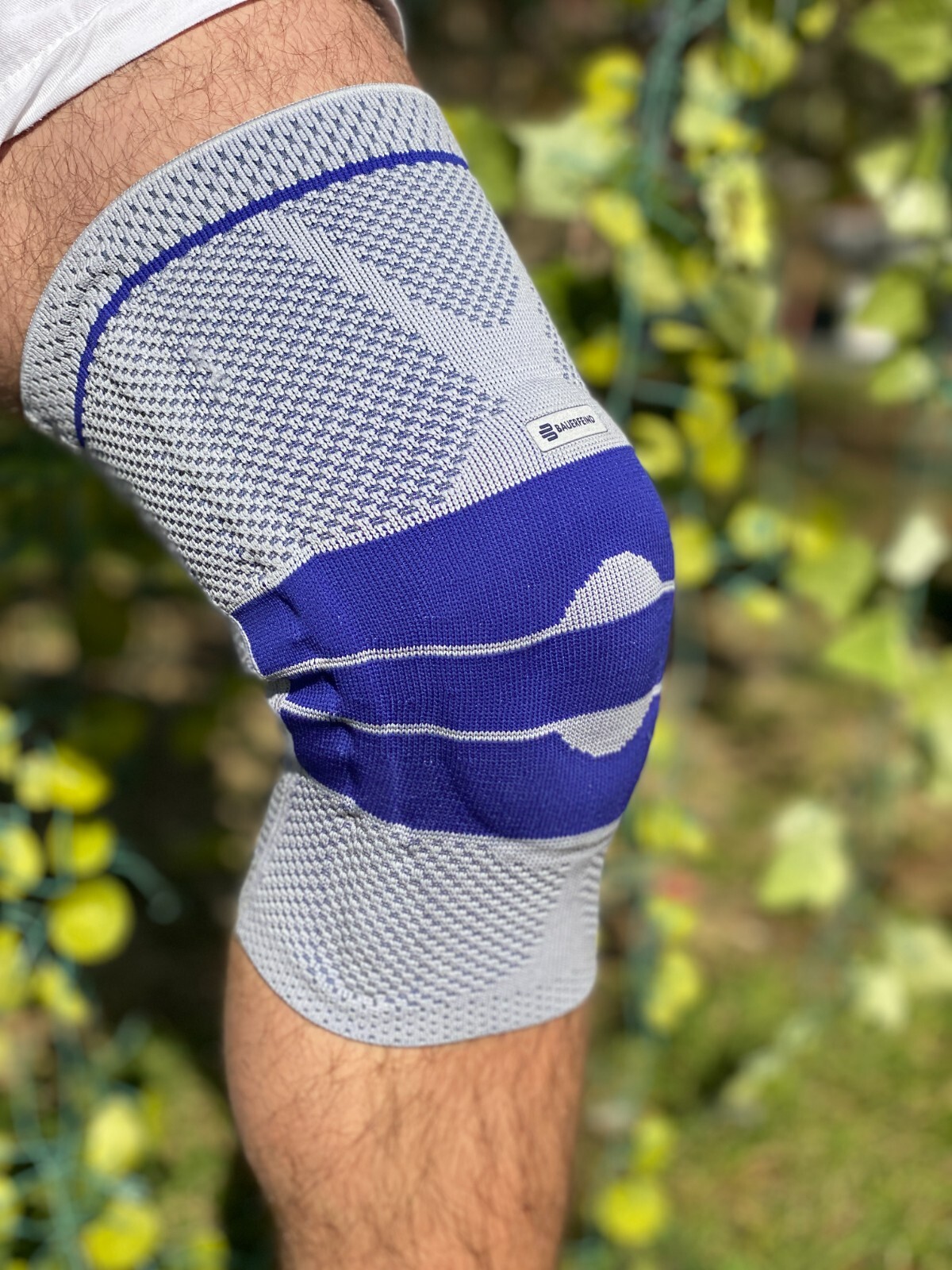 Bauerfeind GenuTrain Size 6 Knee Joint Brace Patella Support Meniscus Sleeve ACL