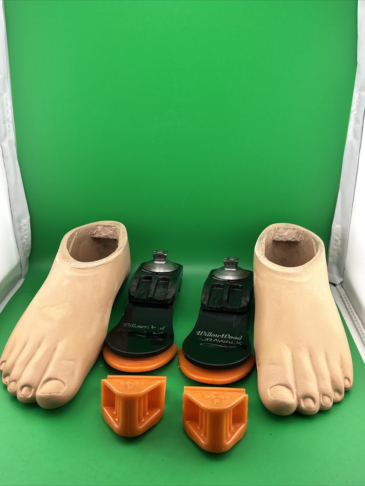 Pair Of Ohio WILLOWWOOD Willow Wood DuraWalk Prosthetic Feet. Size 27 Category 2