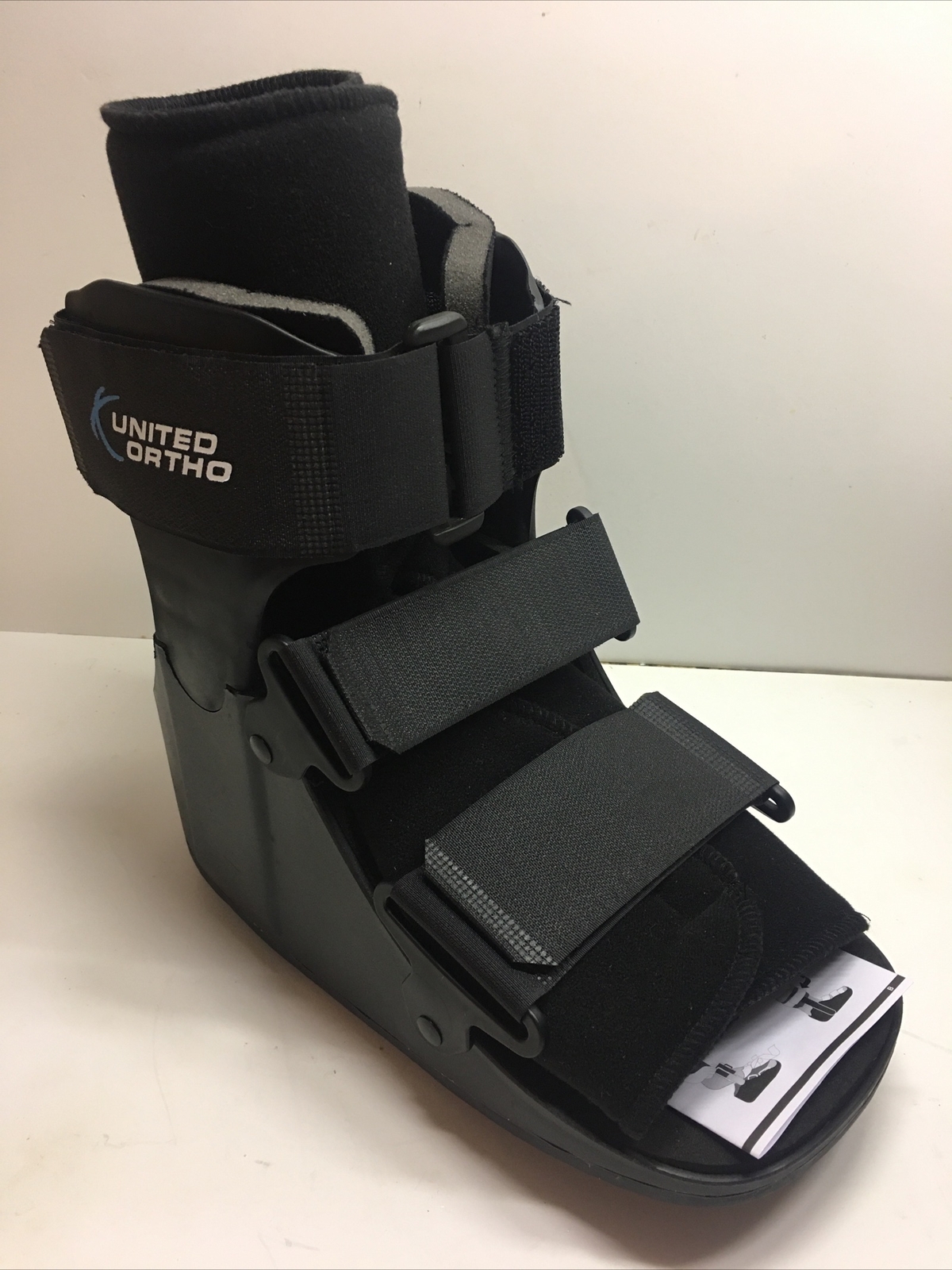 United Ortho USA14013 Short Cam Walker Fracture Boot, Small, Black New