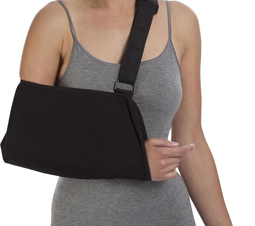 Procare Deluxe Arm Support Sling Medium Black Mod. 79-84005 NIB w/Instructions