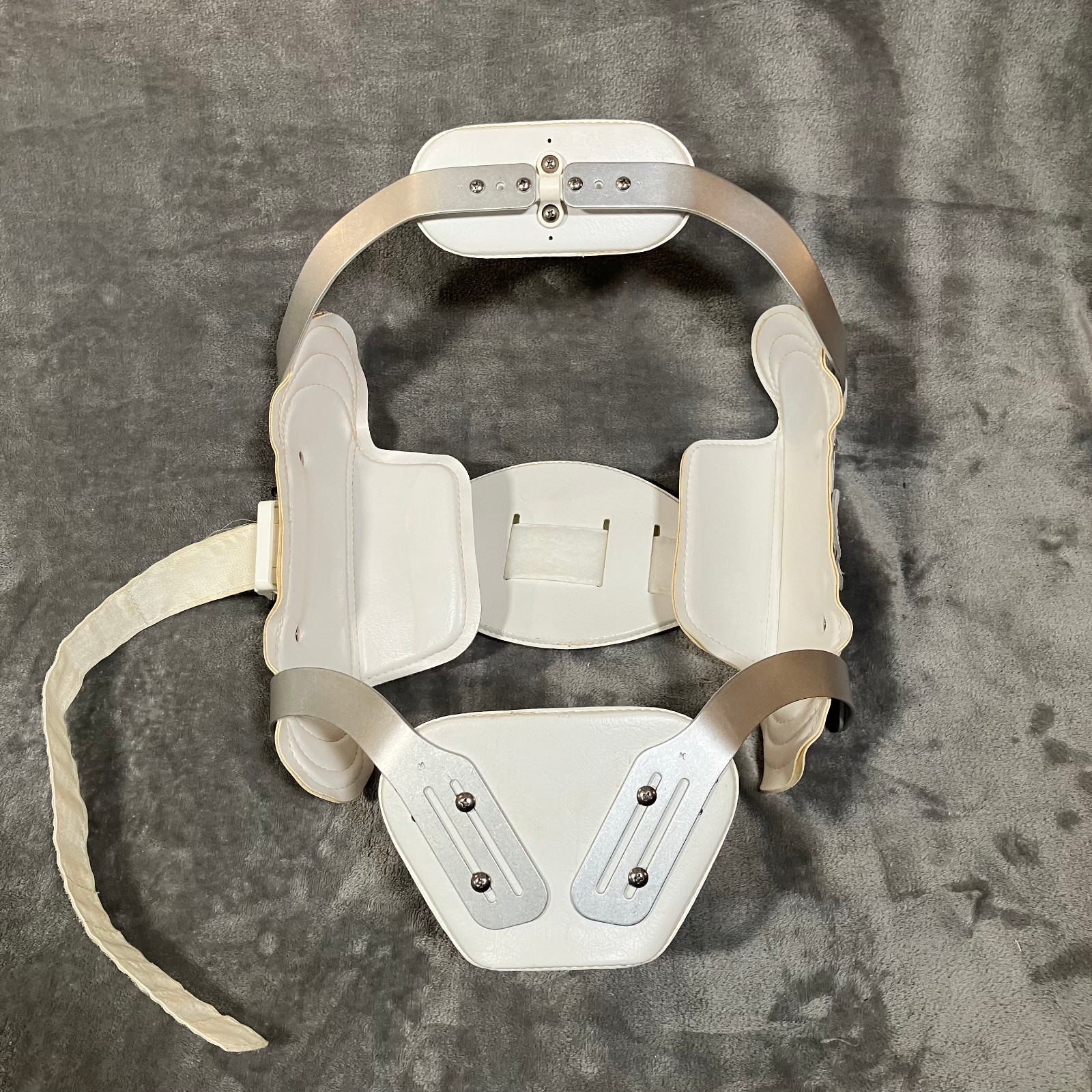 Becker B.O.S.S. Hyperextension TLSO Brace Size Small Pre Owned Good Condition