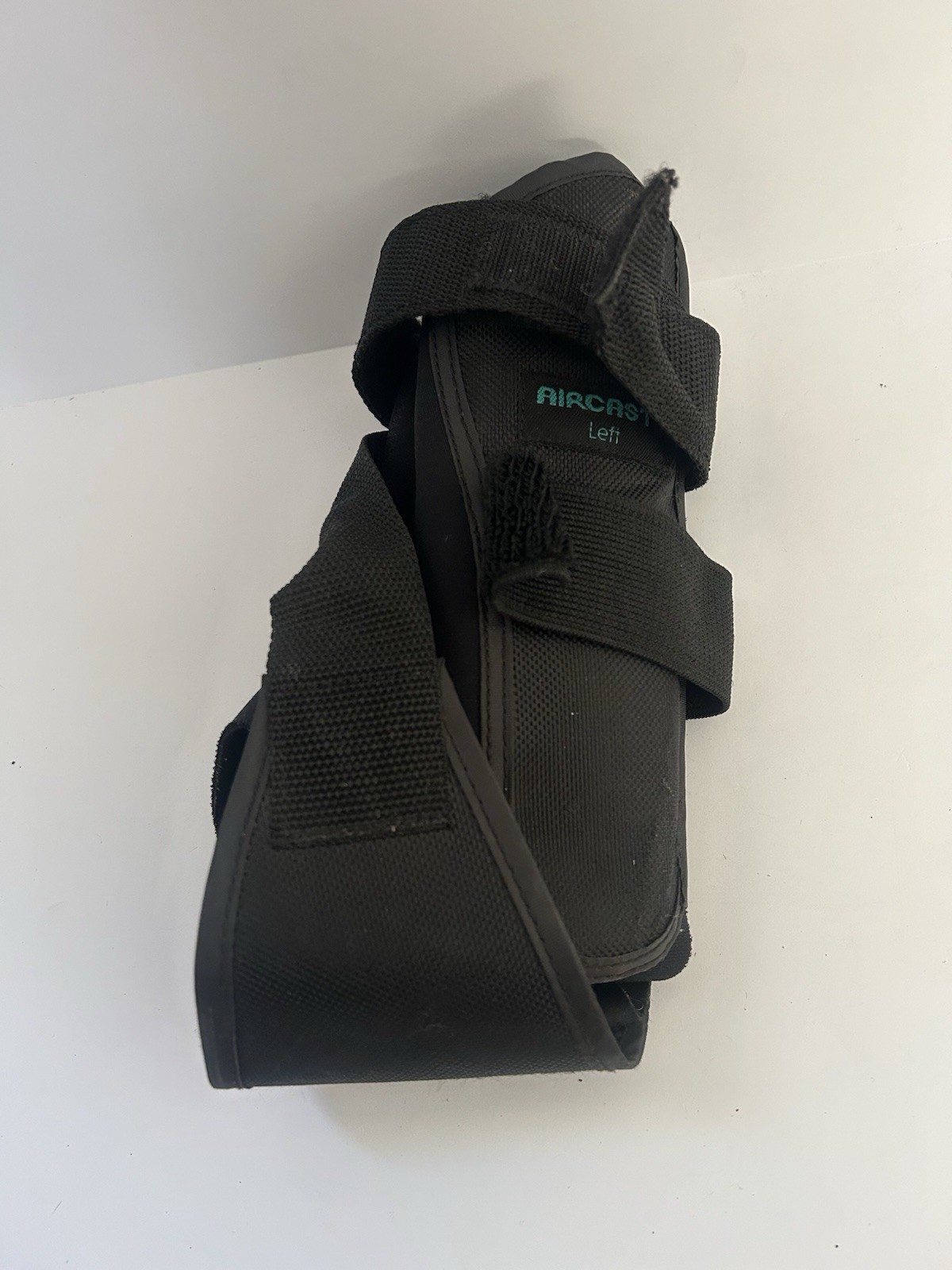 Aircast AirSport Left Ankle Support Brace Large, Black Ankle Sprain