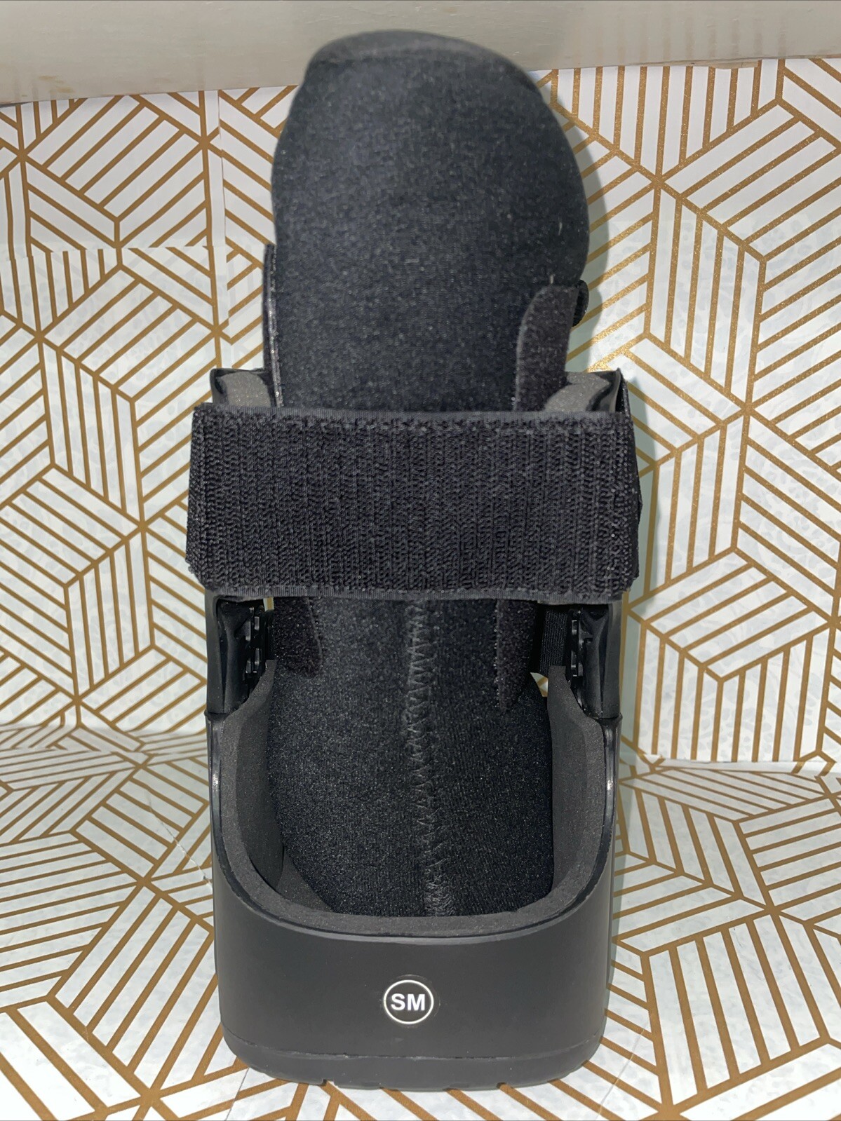 United Ortho Short Air Cam Walker Fracture Boot, Size SM