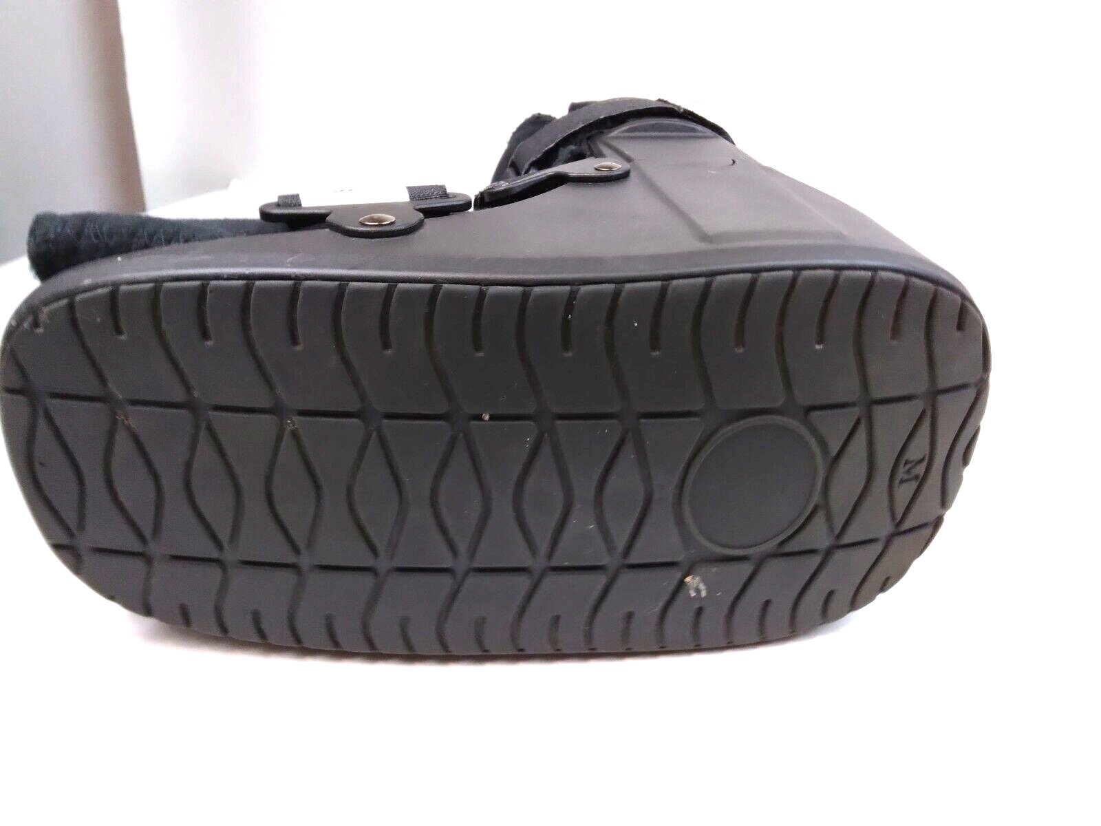 Medium Walking Air Boot Foot/Ankle Size Medium