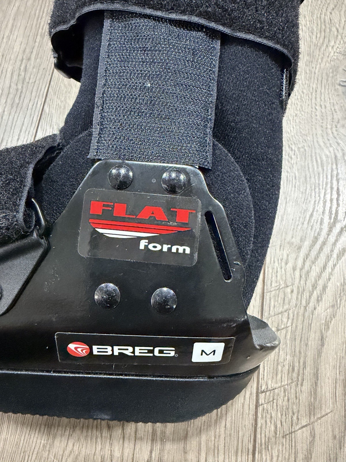 Breg Flatform Walker Boot Immobilizer Leg Brace Hard Boot Size Medium