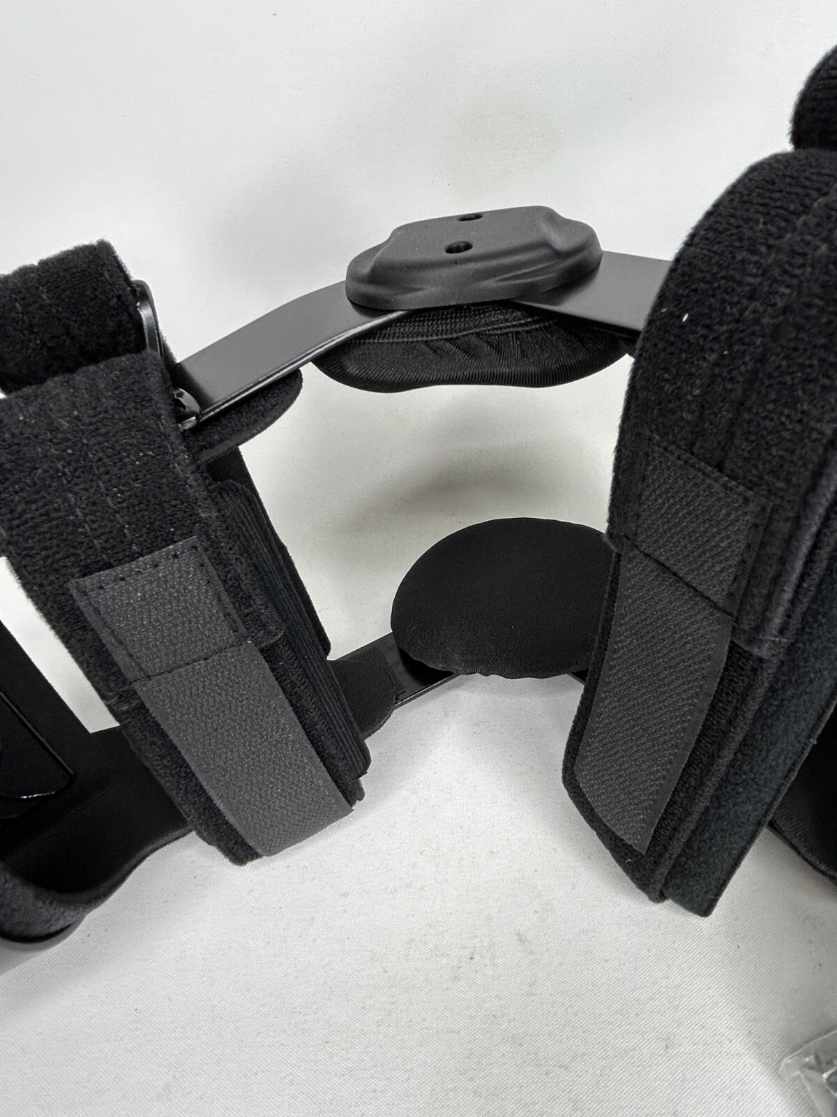 NEW ISO Preferred Small OA Dual Upright Hinge Knee Brace ISO-KN230R Right S/RT