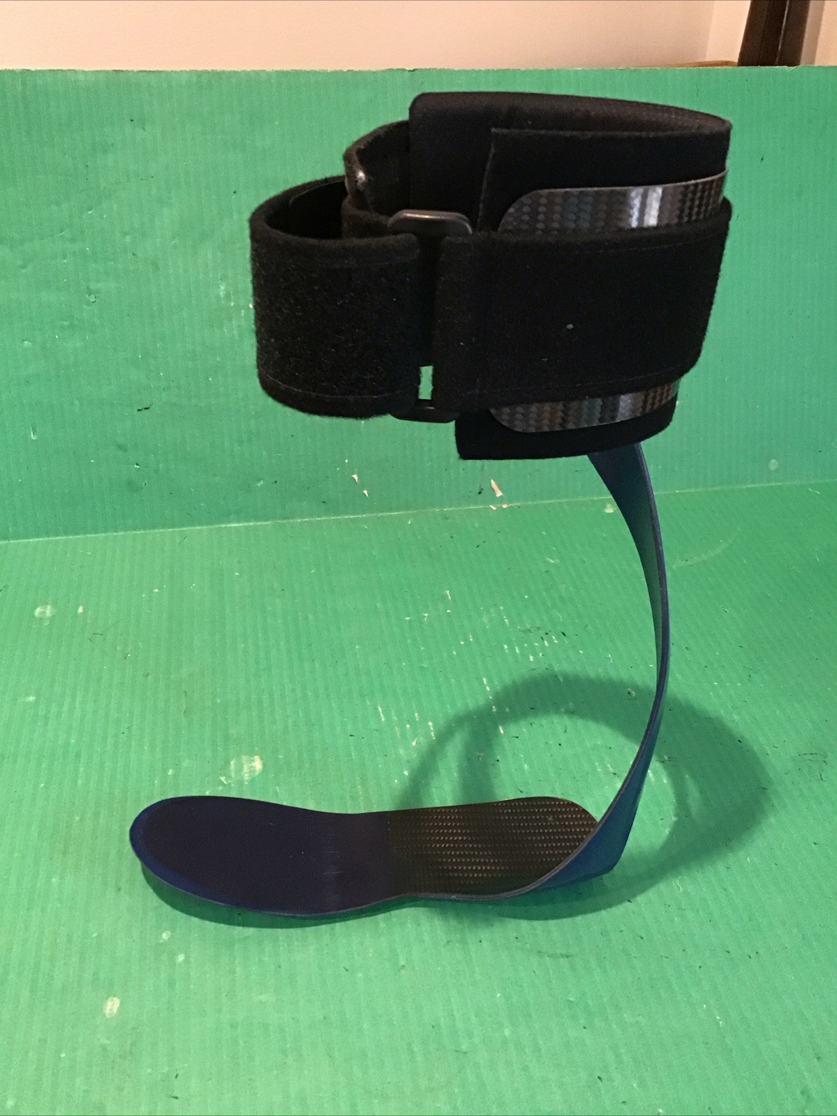 Thuasne Left Foot Drop Brace AFO Carbon Fiber Single Strap sz Small (SM-L)