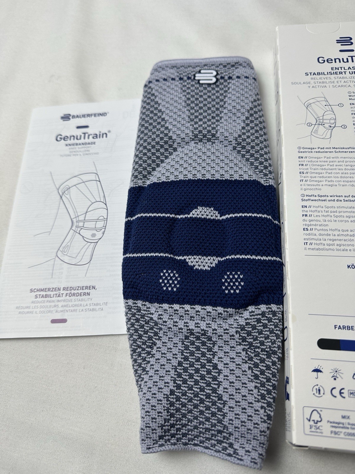 Bauerfeind GenuTrain Knee Support Size 1 Titan/Blue New Open Box