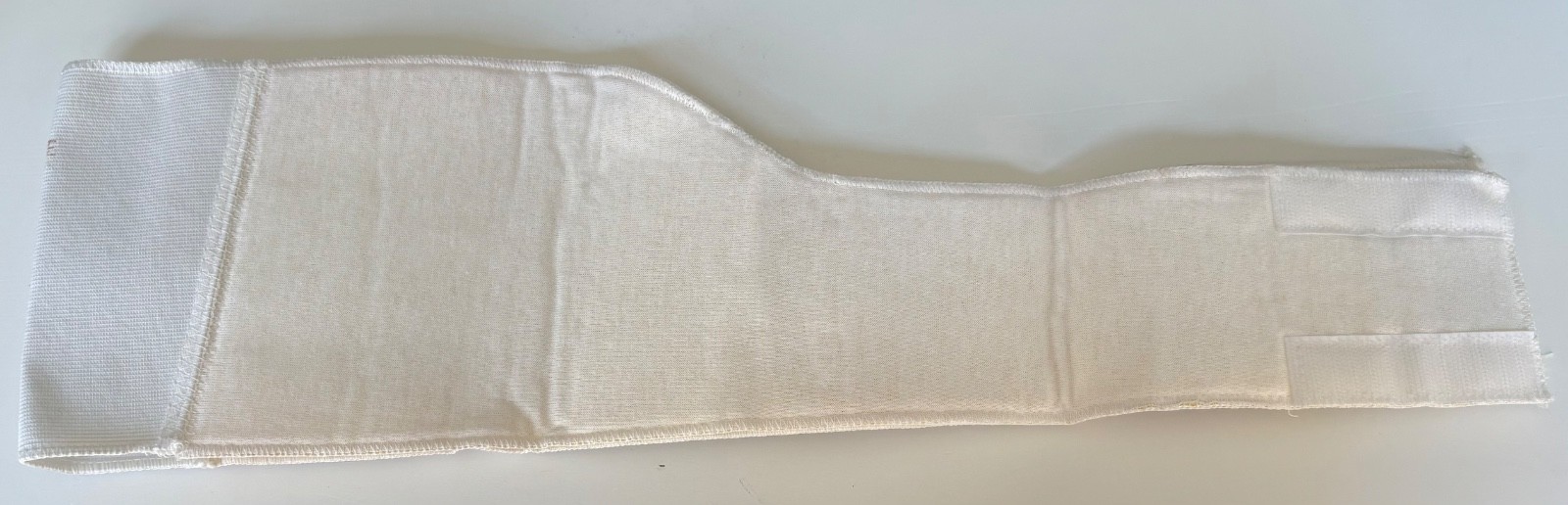 Vintage FUTURE Rib Female Belt Extra Large XL Adjustable – WHITE