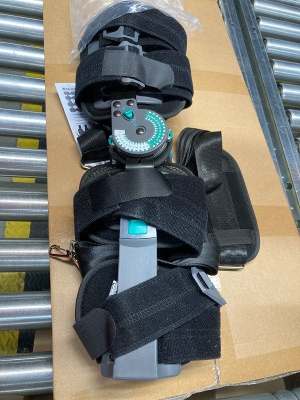 DOUKOM Hinged Knee Brace, Post Op ROM Adjustable Recovery Support for ACL, PCL,