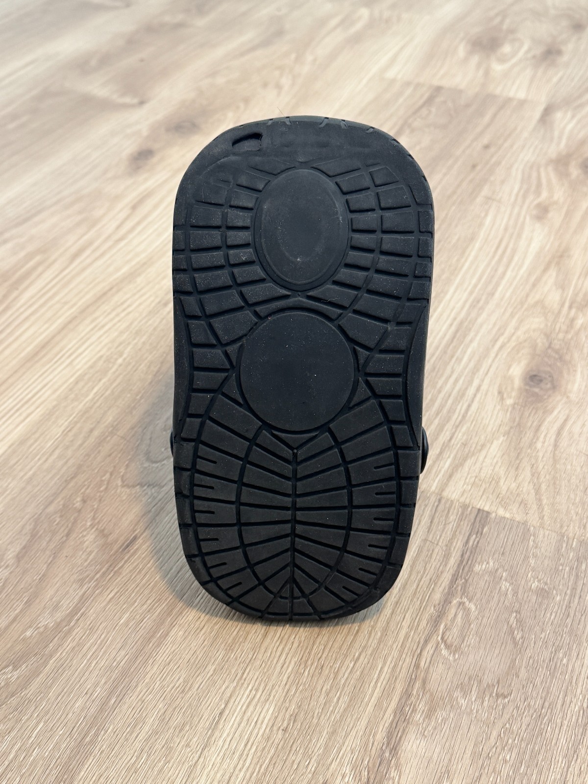 Ossur Formfit Walker Low Top SM Black Boot (W0500BLK)