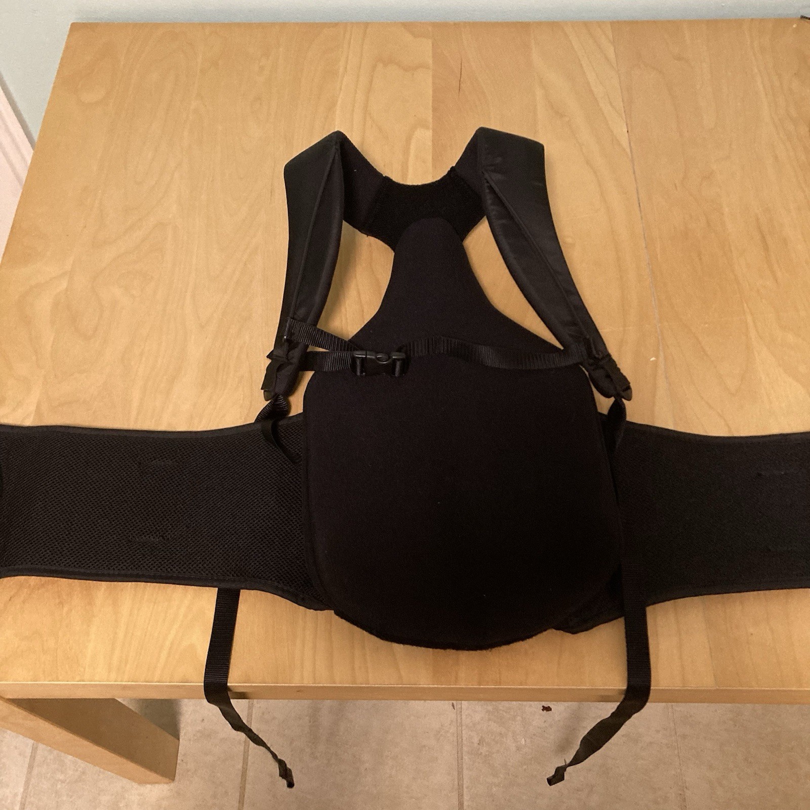 Aspen Summit 456, Adjustable Back Brace Support Padded Size Medium