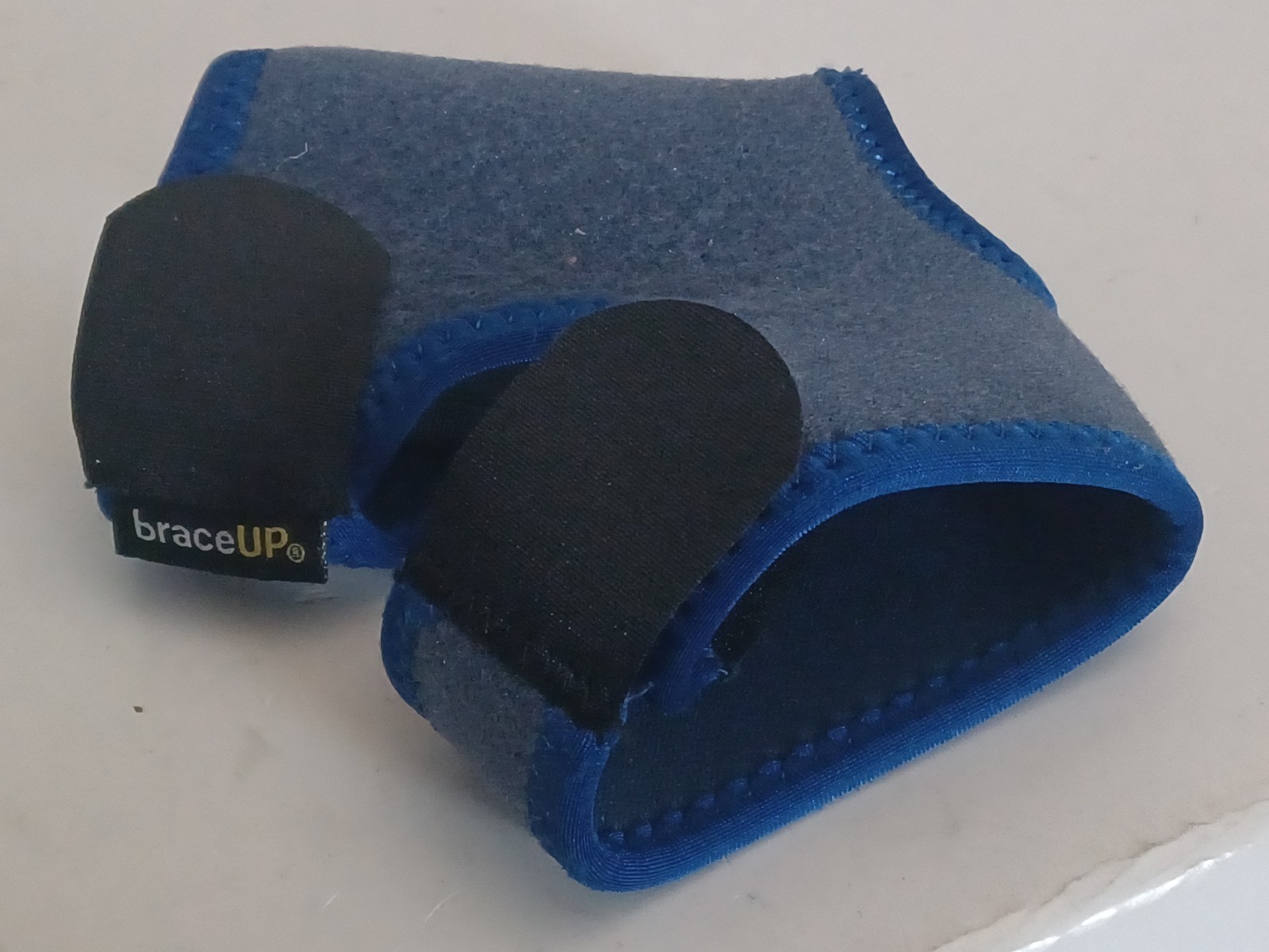 Brace-Up Ankle Support Brace, One Size Adjustable. -XS Blue