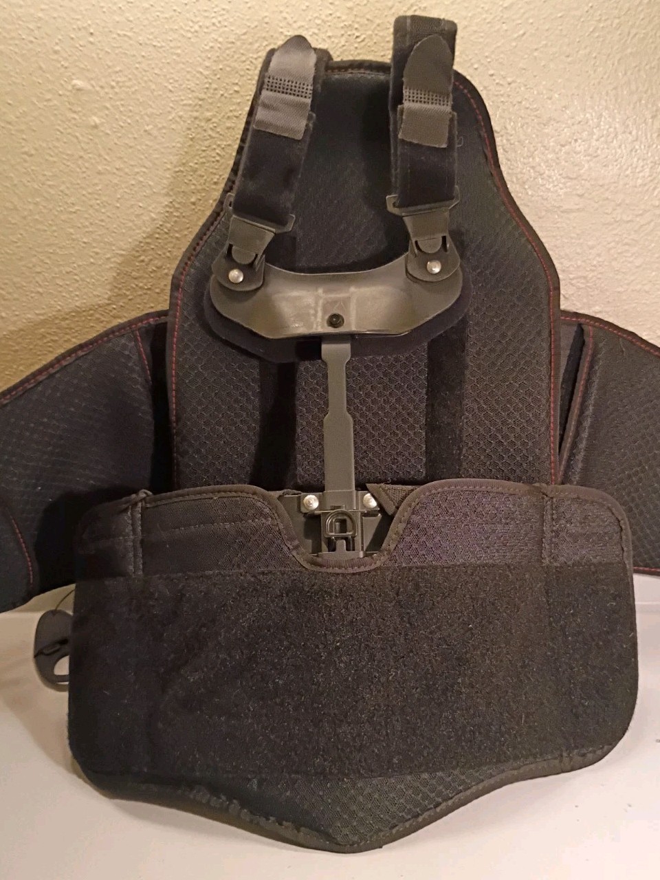 DONJOY BACK BRACE ISO FORM TLSO 13-5893-4 LUMBAR SPINE SUPPORT S/M W/ STRAPS.