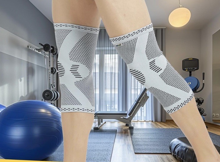 Knee Support Brace Women’s Size Large Gray Breathable (Pair) New