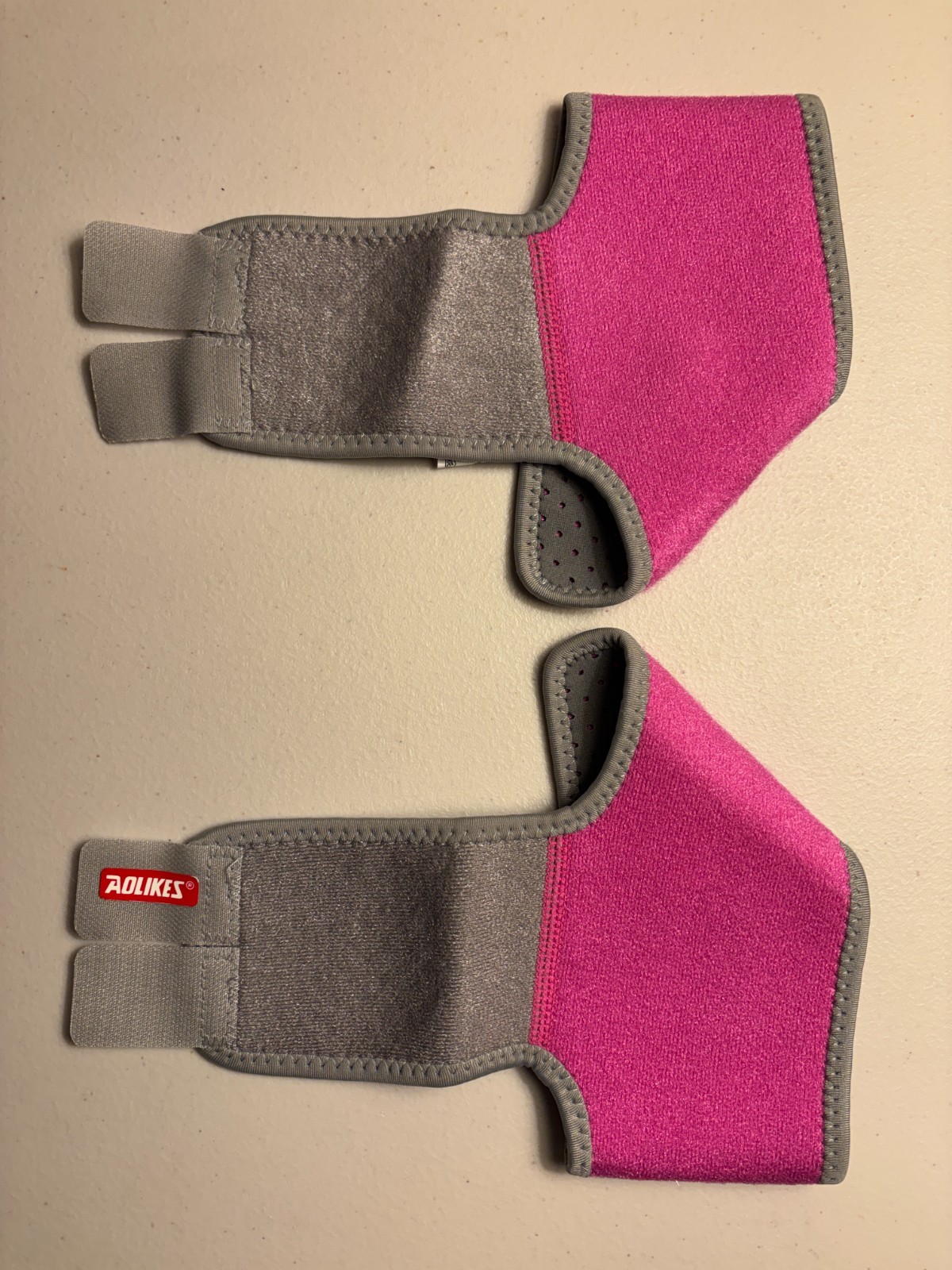 AOLIKES Kids Ankle Brace Support Neoprene Gymnastics Dance 1 Pair (2 Pack) – Med