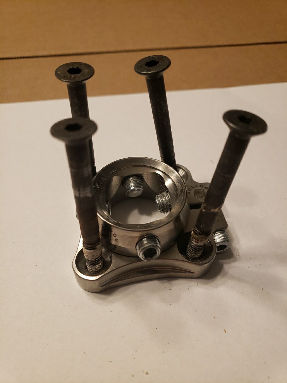 BULLDOG P17N TITANIUM Adapter