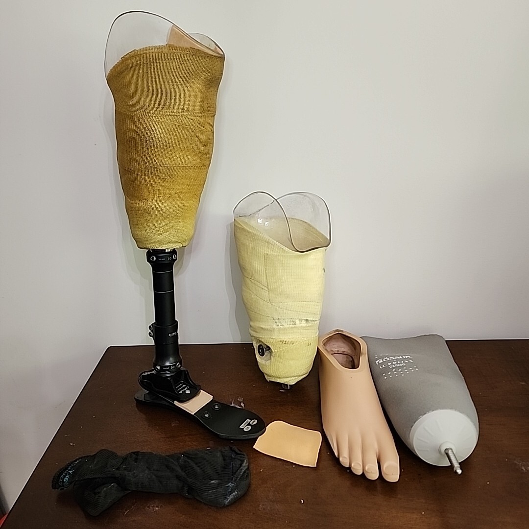 College Park Celsus 28cm Below Knee Prosthetic Right Foot, Trulife Leg, 2 Limbs