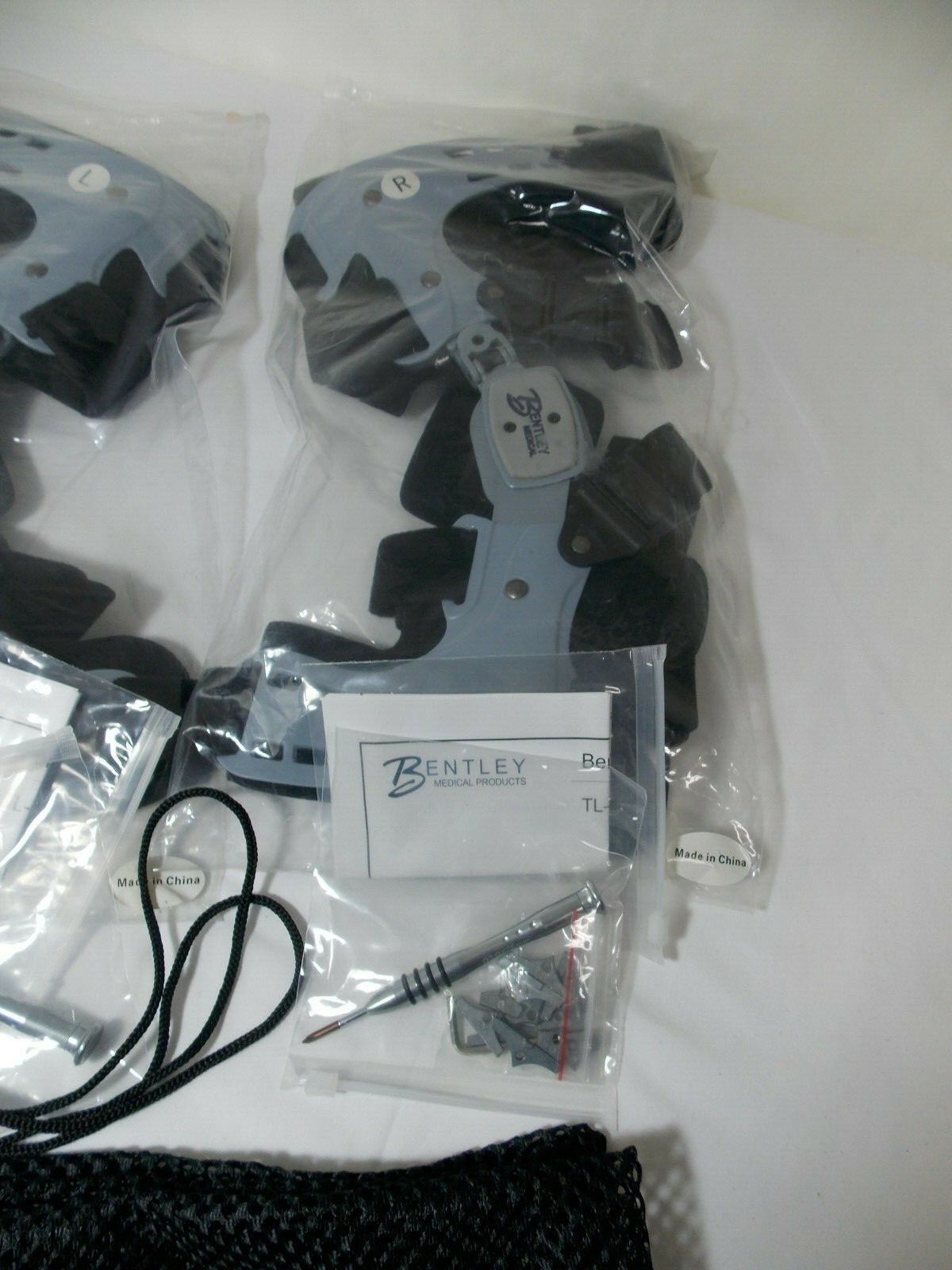 Lot of 2 Bentley Medical Products Universal Knee Braces TL-51 Left And Right