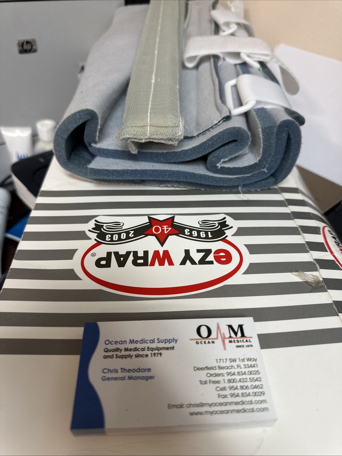 Knee Immobilizer 22” Silver Foam/Flannel, Universal Size, EZ Wrap #01259C, New!