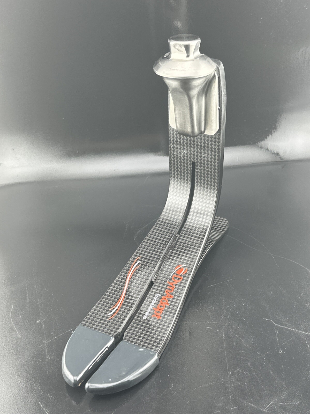 Freedom DynAdapt Prosthetic Foot Size 24 Category 1. No Shell