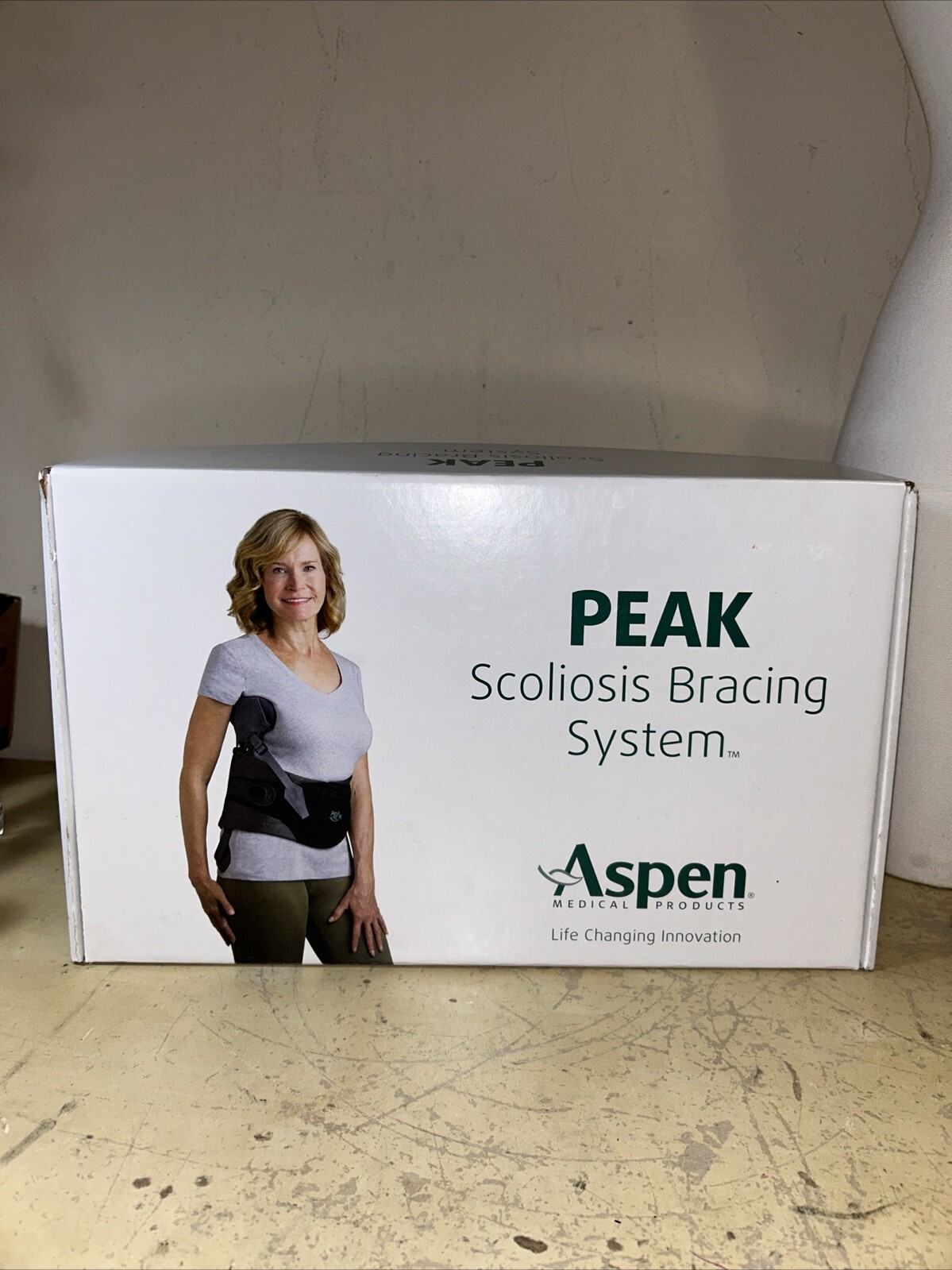 Aspen Peak Adjustable Scoliosis Bracing System w/ Original Box One Size