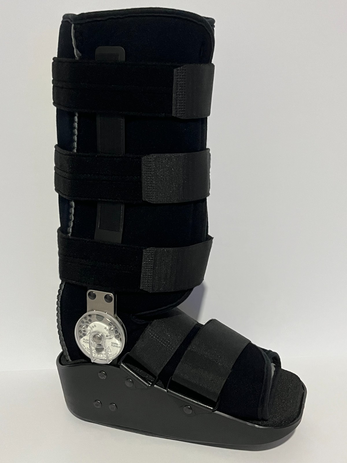NEW ProCare Donjoy Maxtrax Air Ankle Walker Brace Walking Boot 79-95335 Medium